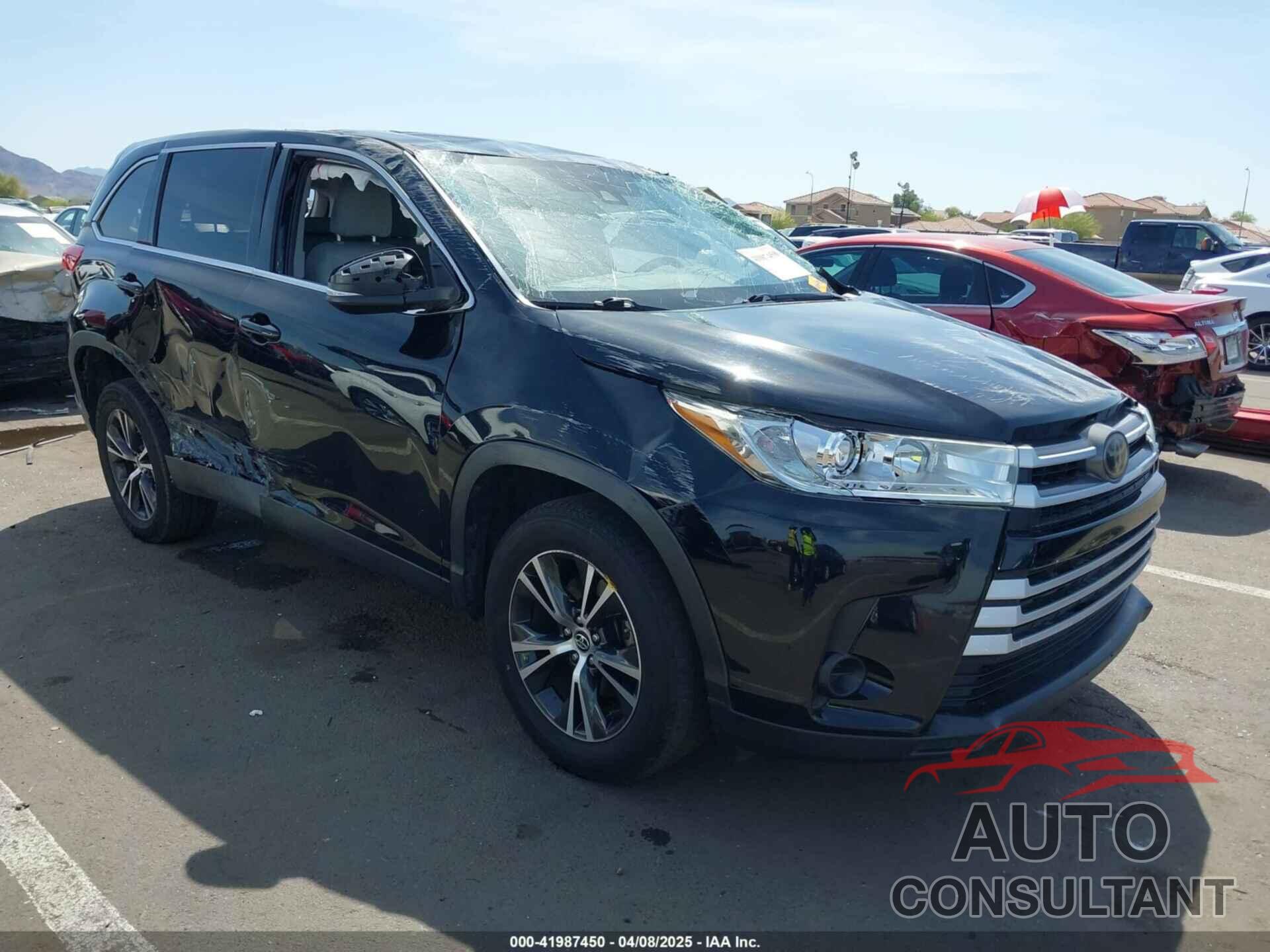 TOYOTA HIGHLANDER 2019 - 5TDZZRFH0KS305514