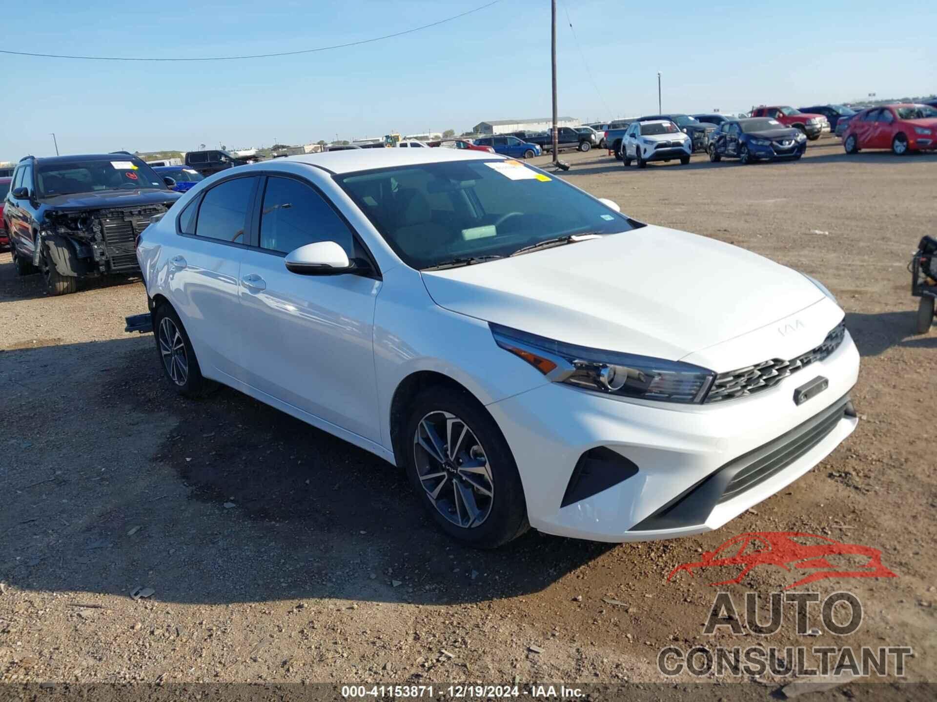 KIA FORTE 2024 - 3KPF24AD1RE818029