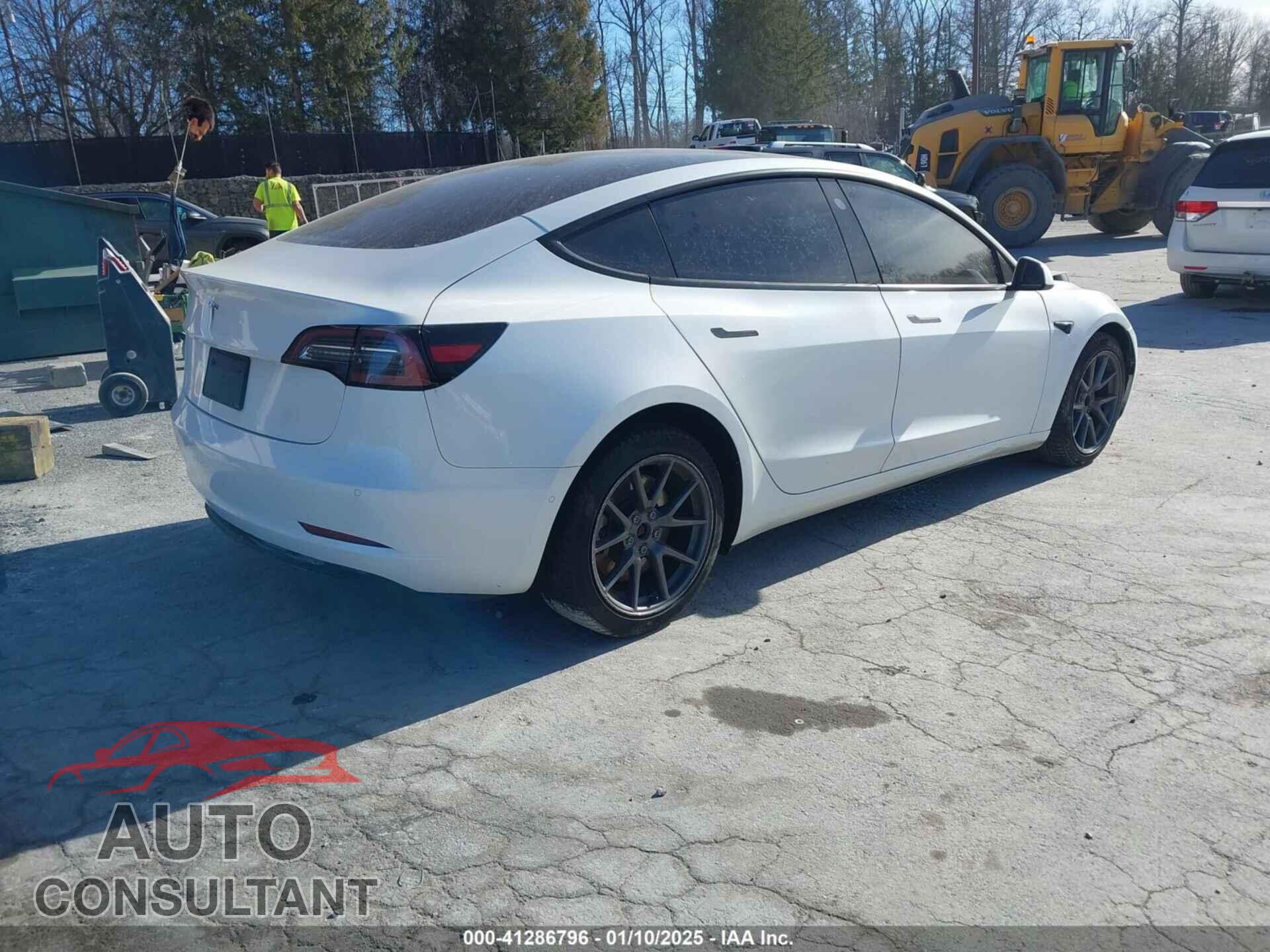 TESLA MODEL 3 2022 - 5YJ3E1EA2NF154885
