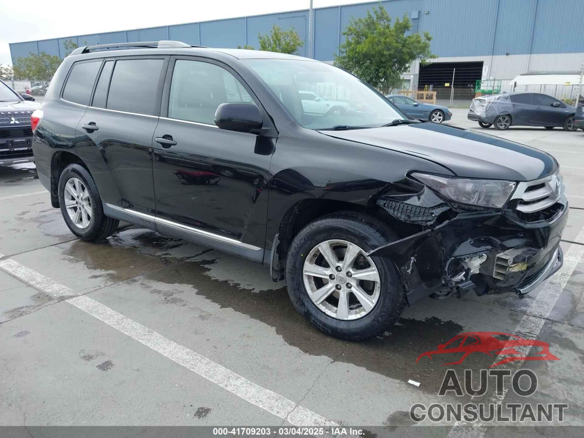 TOYOTA HIGHLANDER 2012 - 5TDBK3EH7CS136985