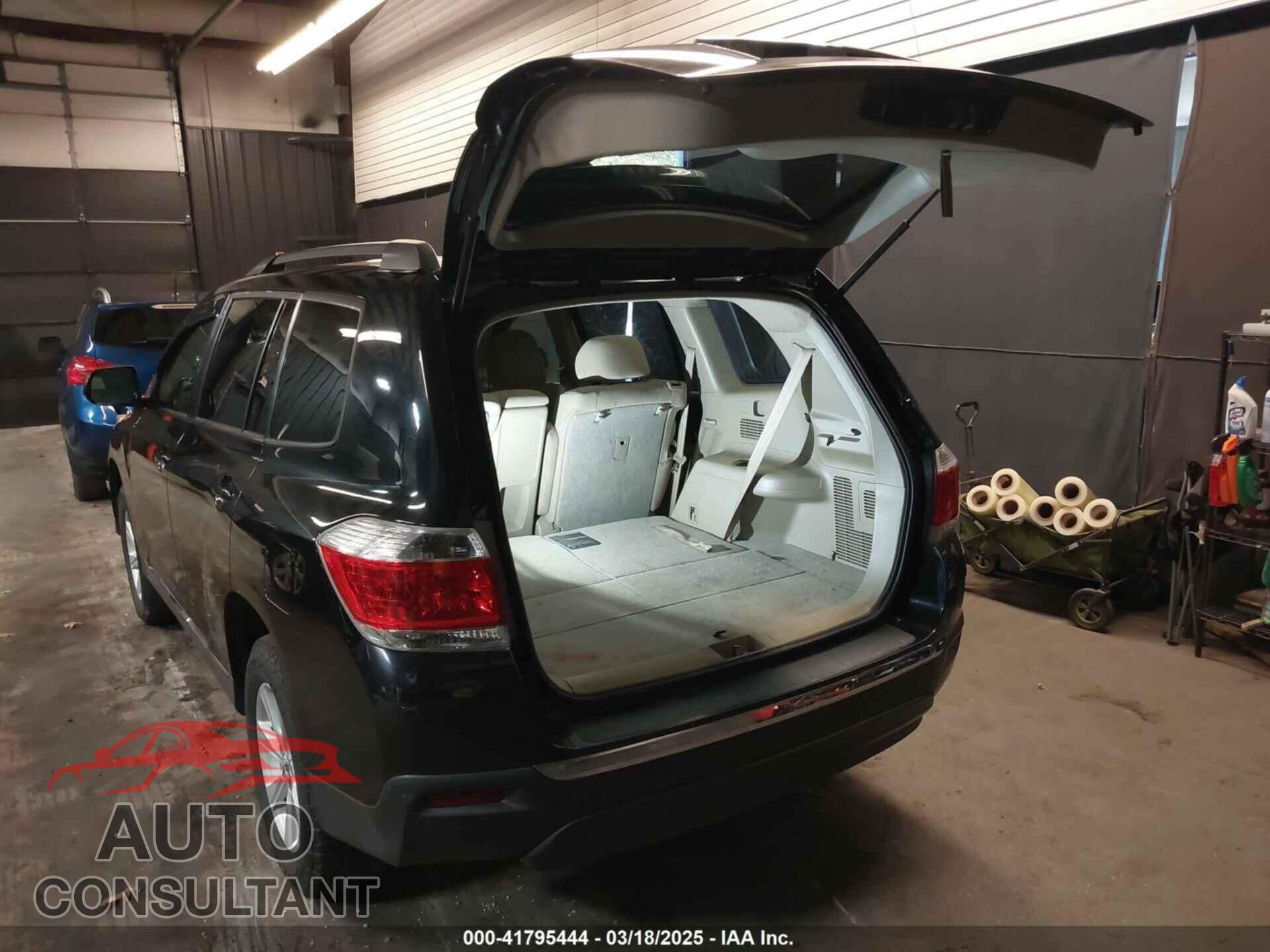 TOYOTA HIGHLANDER 2013 - 5TDZA3EH8DS032069