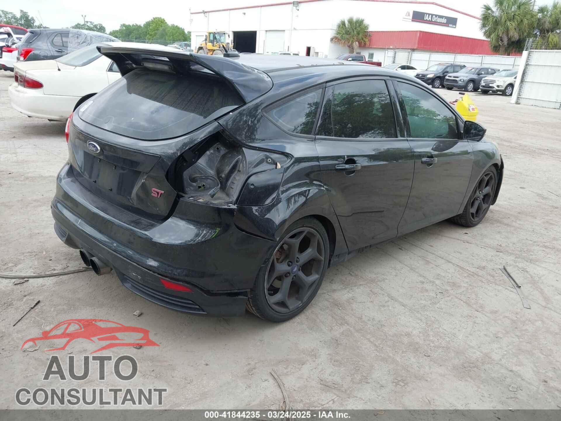 FORD FOCUS ST 2013 - 1FADP3L99DL364565