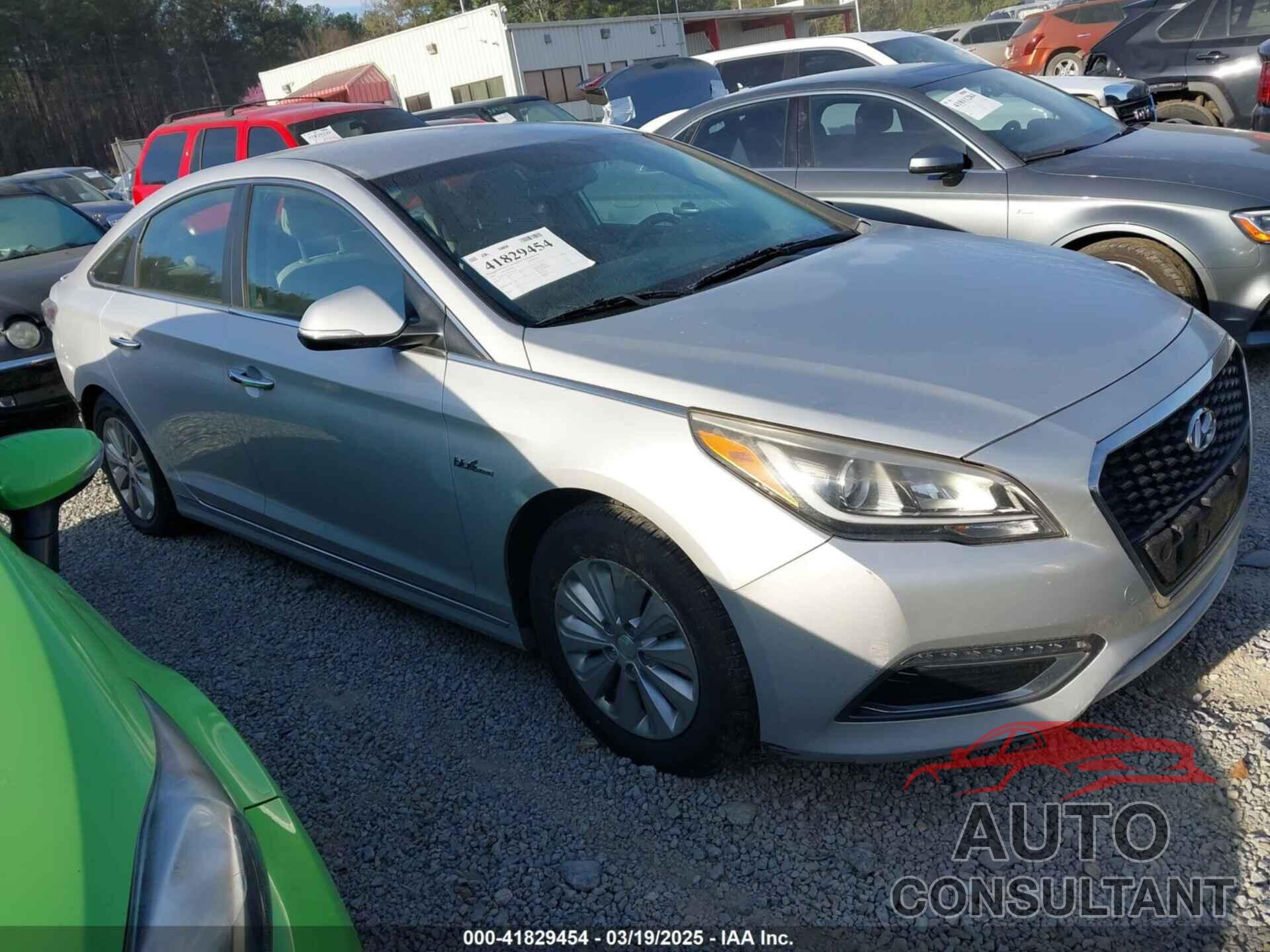 HYUNDAI SONATA HYBRID 2016 - KMHE24L11GA039157