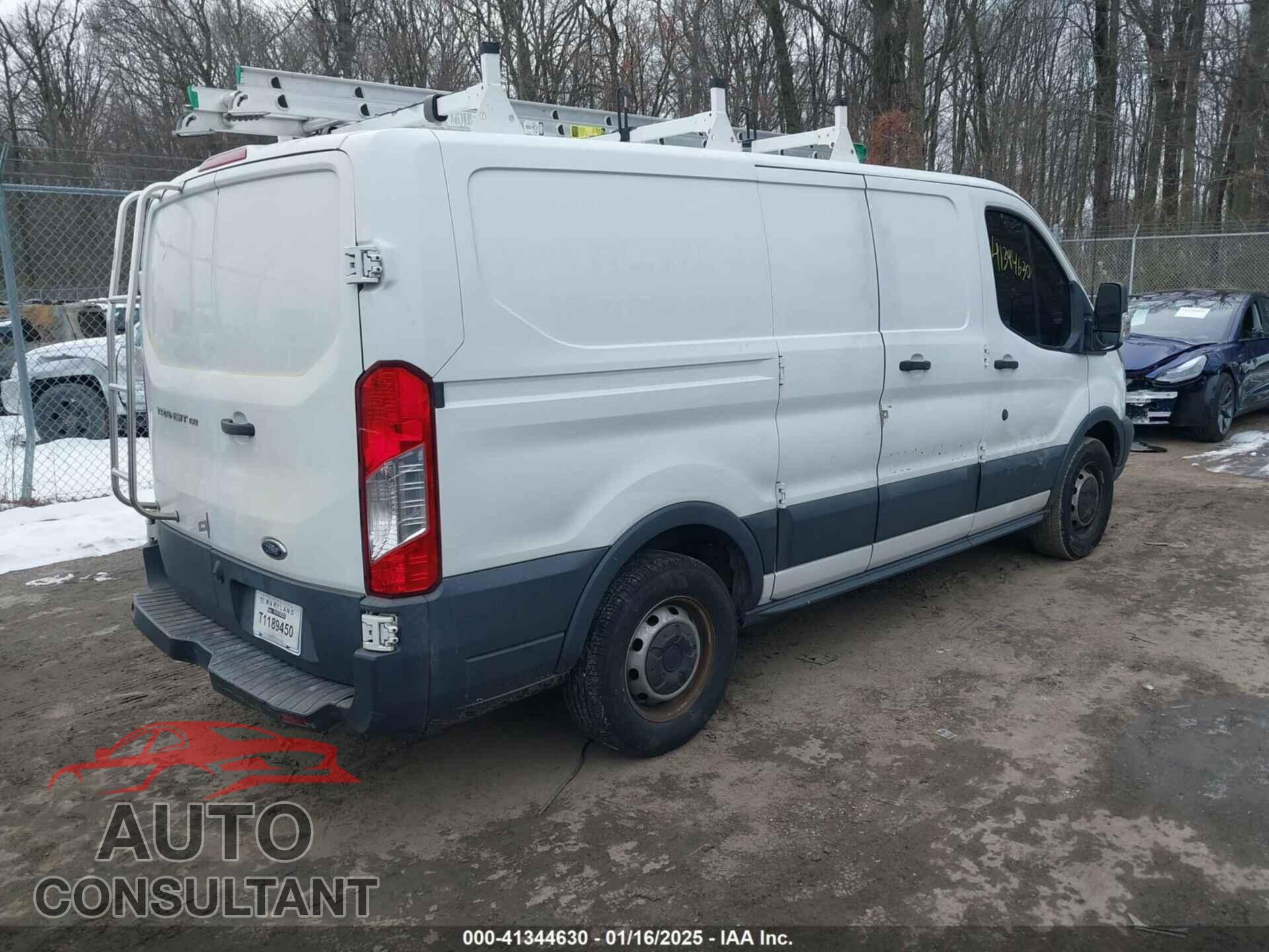FORD TRANSIT-150 2017 - 1FTYE1ZM8HKB56318