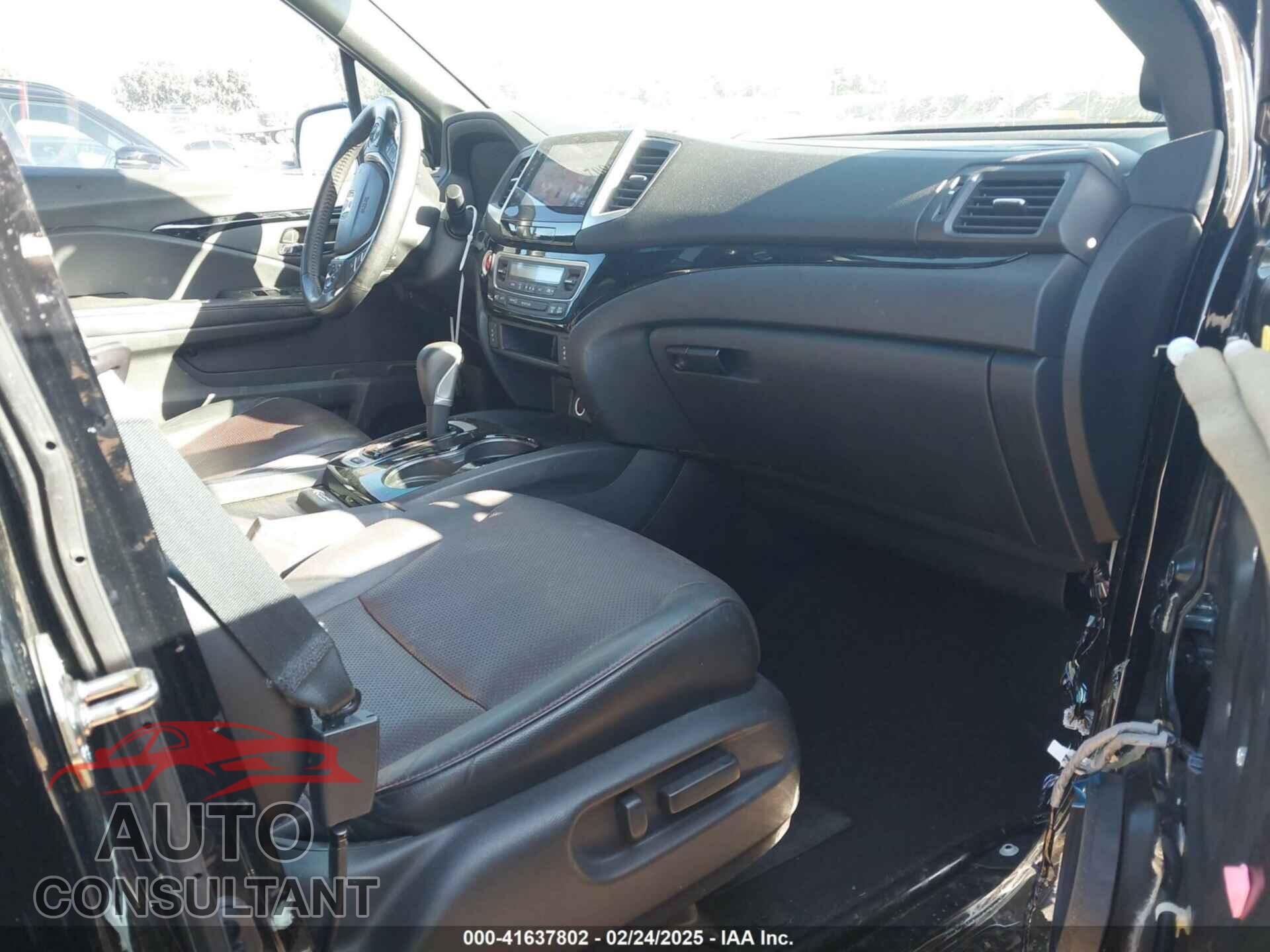 HONDA RIDGELINE 2017 - 5FPYK3F89HB001230