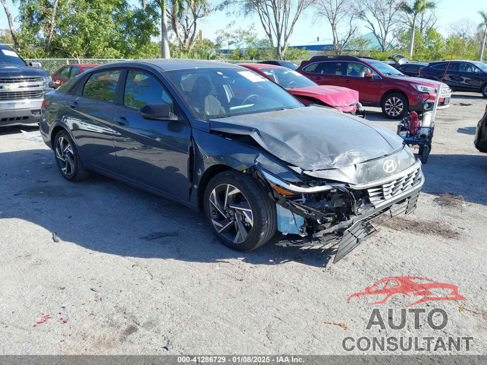 HYUNDAI ELANTRA 2025 - KMHLM4DG9SU897875