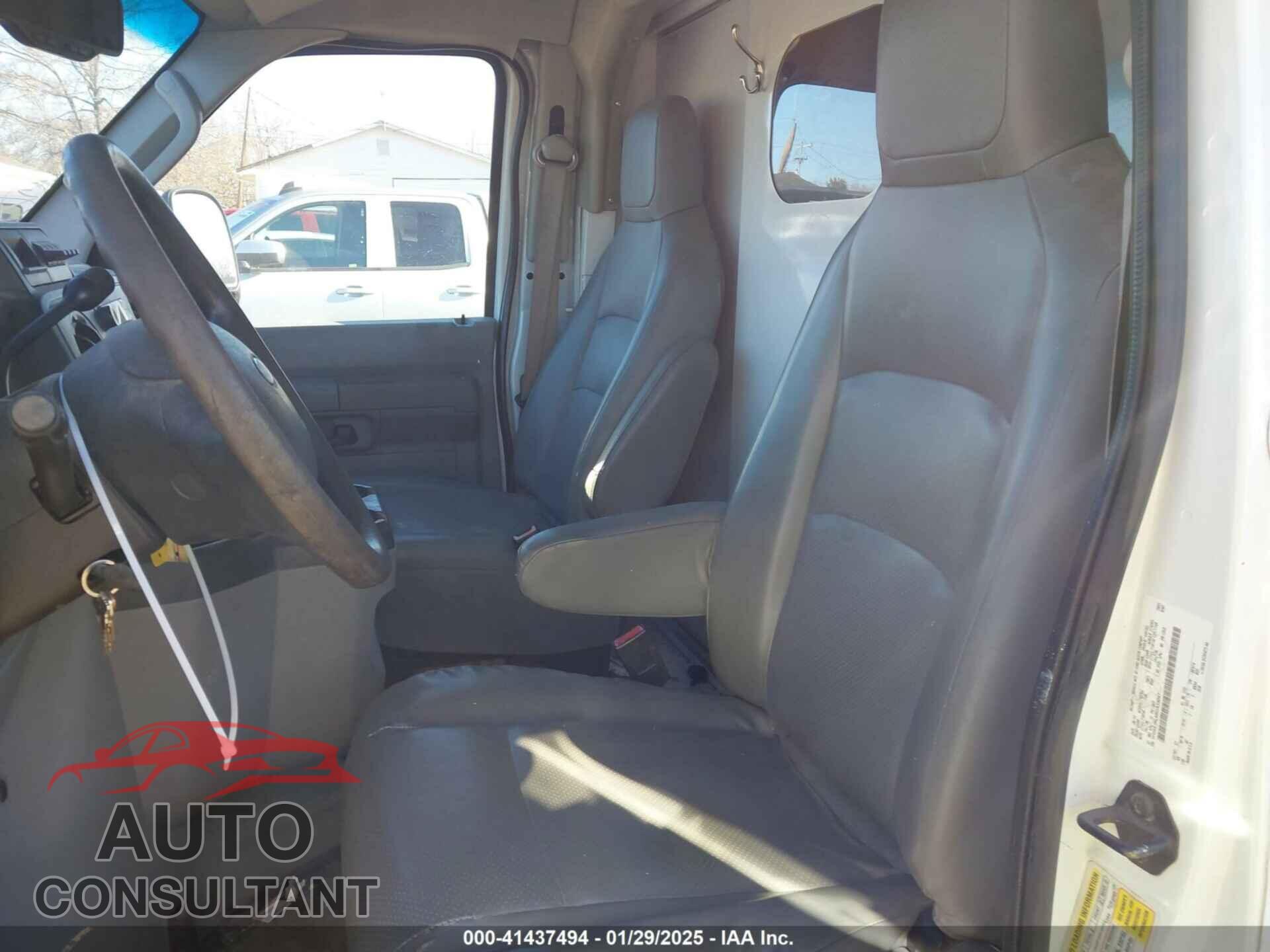 FORD E-350 CUTAWAY 2011 - 1FDSE3FL6BDA13047