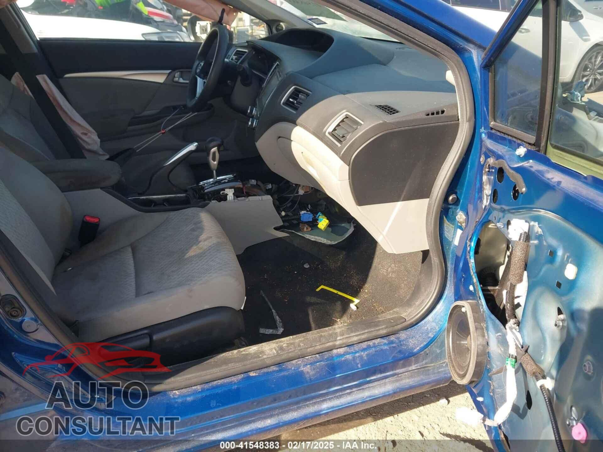 HONDA CIVIC 2014 - 19XFB2F83EE077053