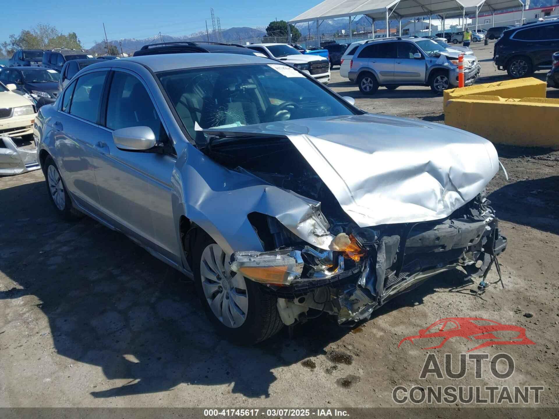 HONDA ACCORD 2012 - 1HGCP2F30CA233267