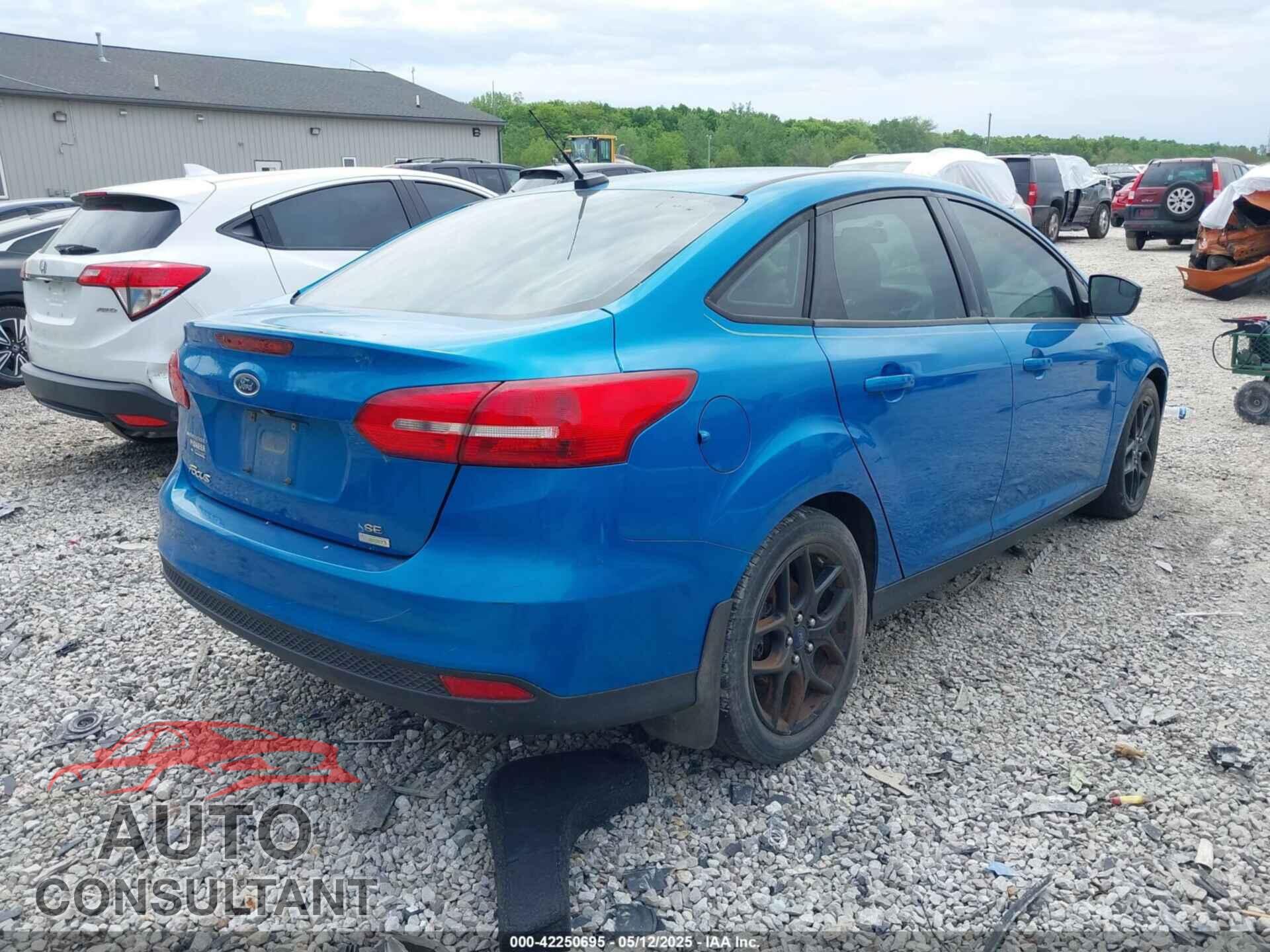 FORD FOCUS 2016 - 1FADP3FE2GL211832