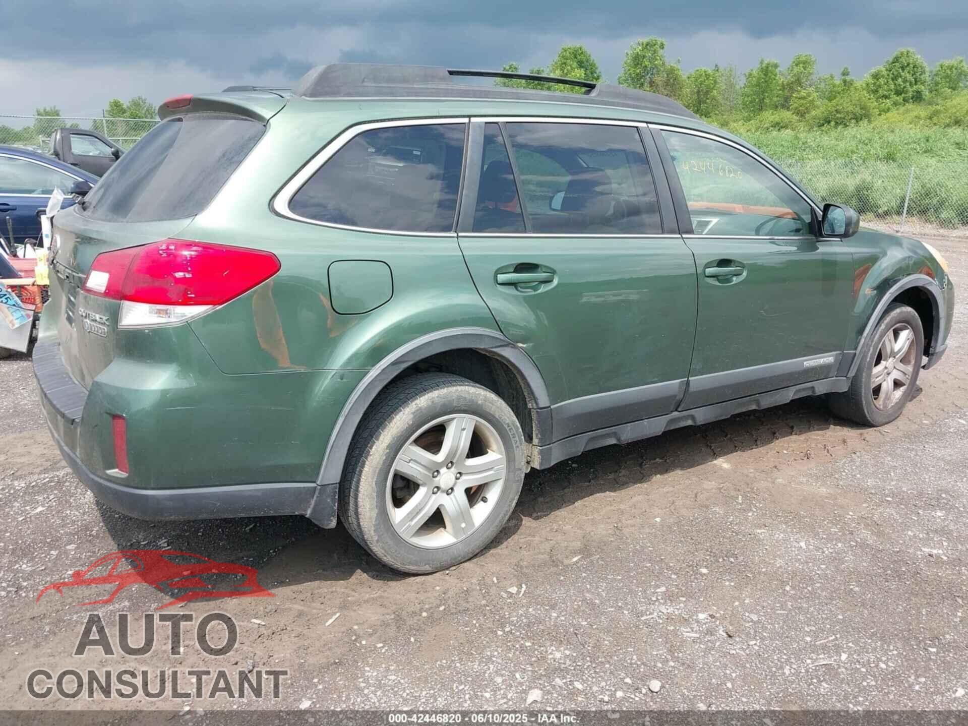 SUBARU OUTBACK 2010 - 4S4BRBGC8A3312847