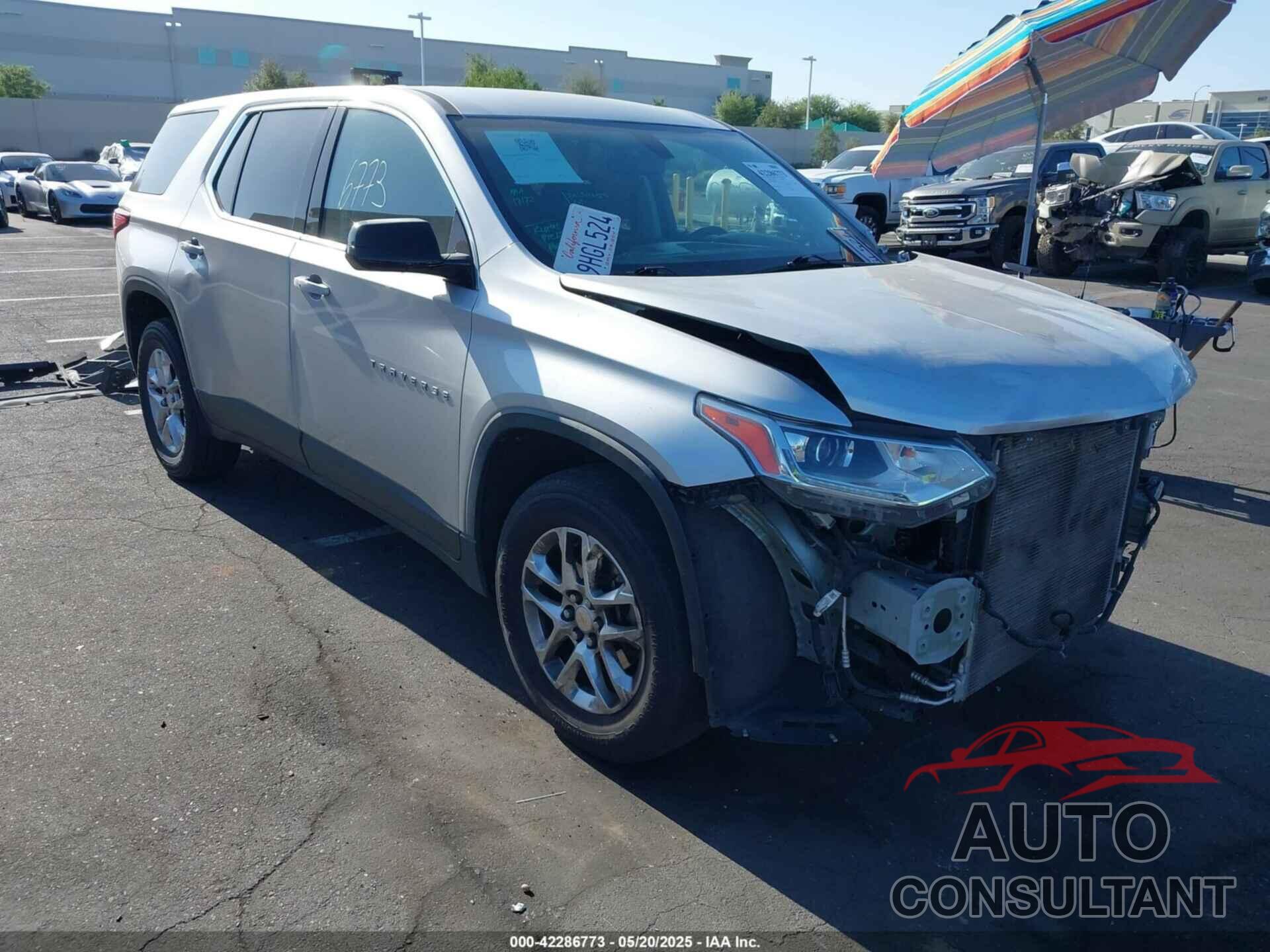 CHEVROLET TRAVERSE 2019 - 1GNERFKW3KJ238929