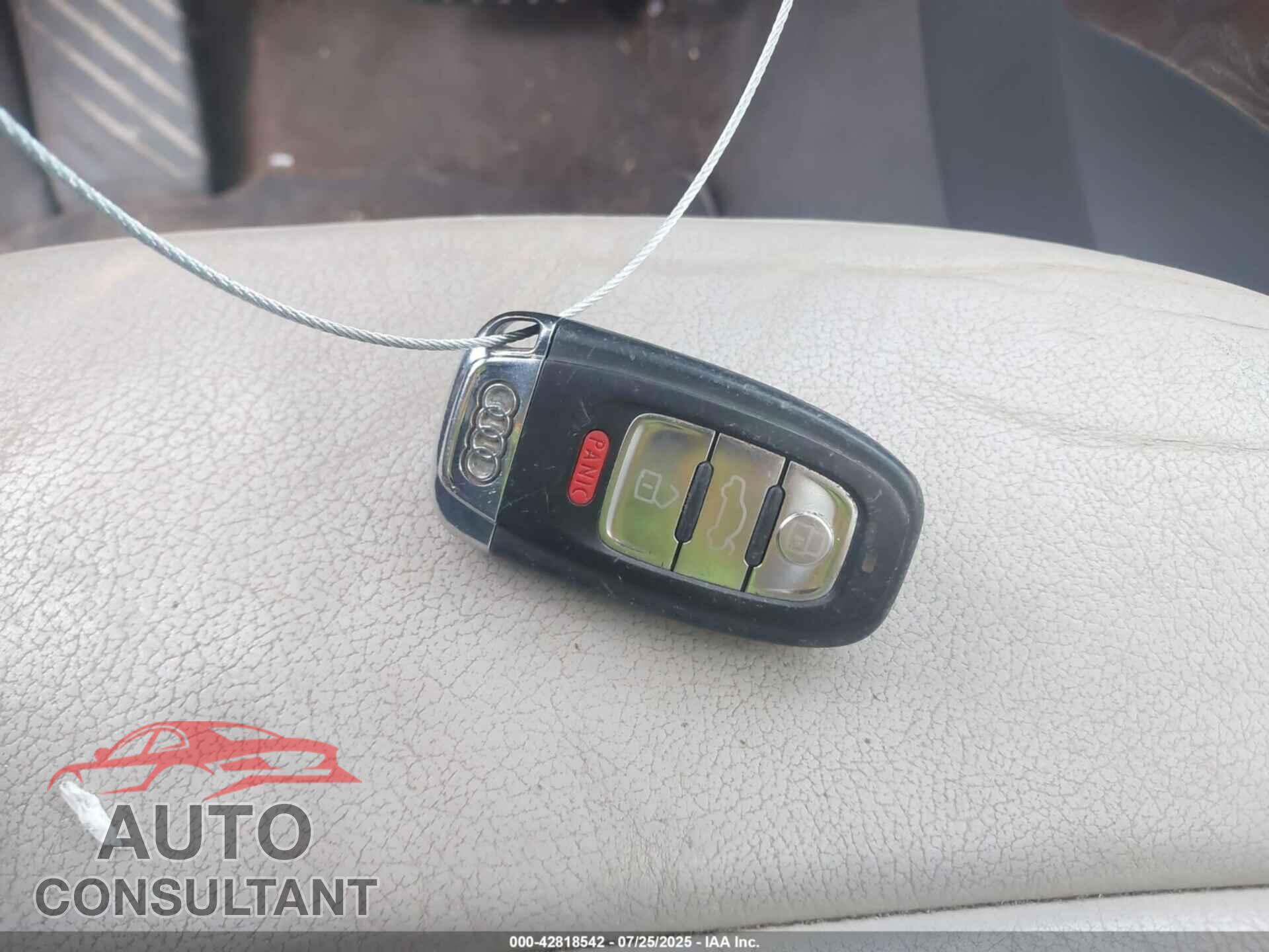 AUDI Q5 2012 - WA1DKAFP1CA005237