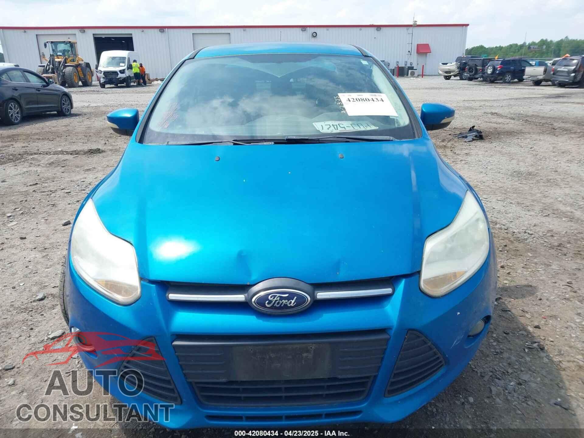FORD FOCUS 2012 - 1FAHP3F28CL353247