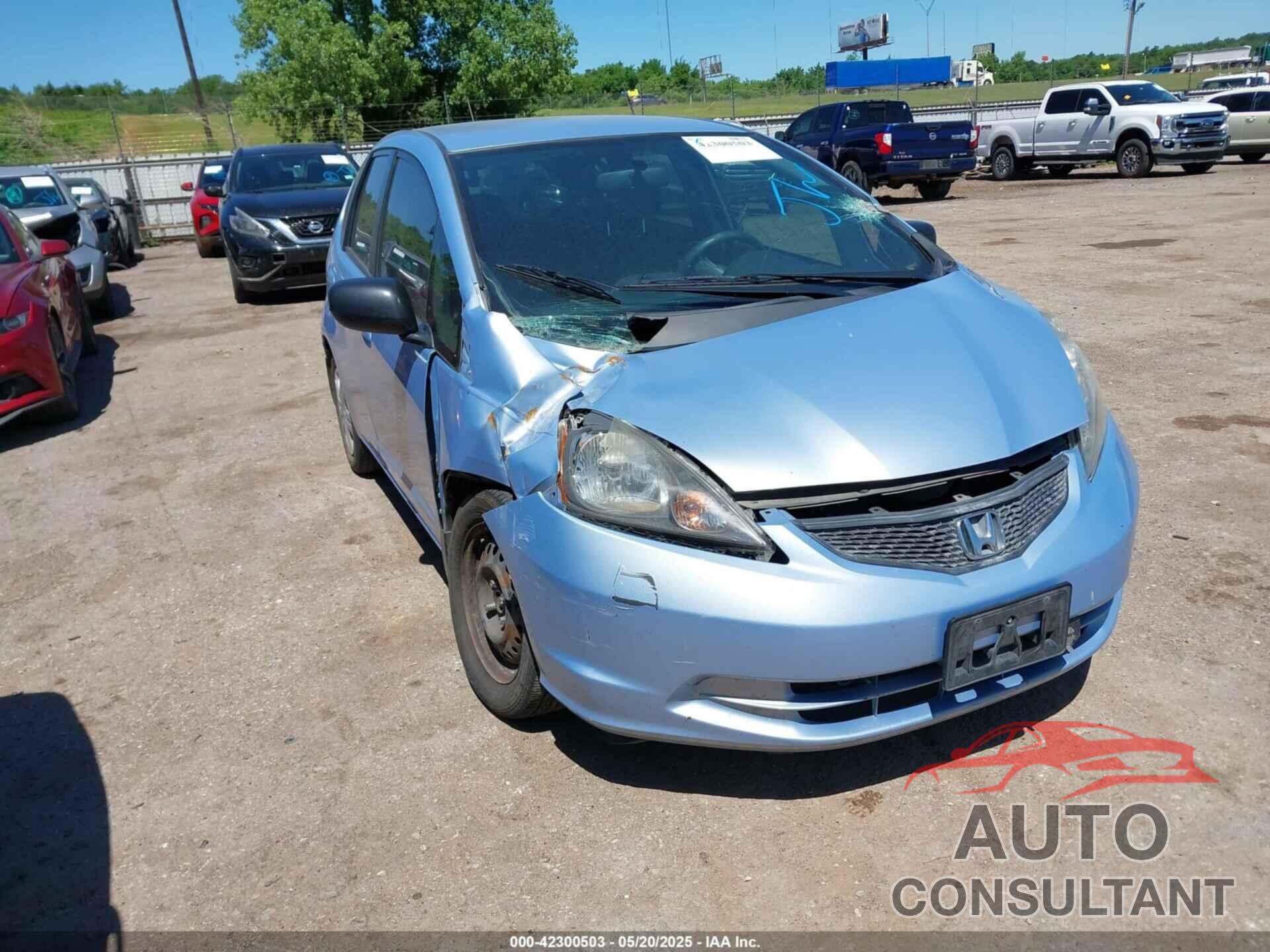 HONDA FIT 2009 - JHMGE88209S011973