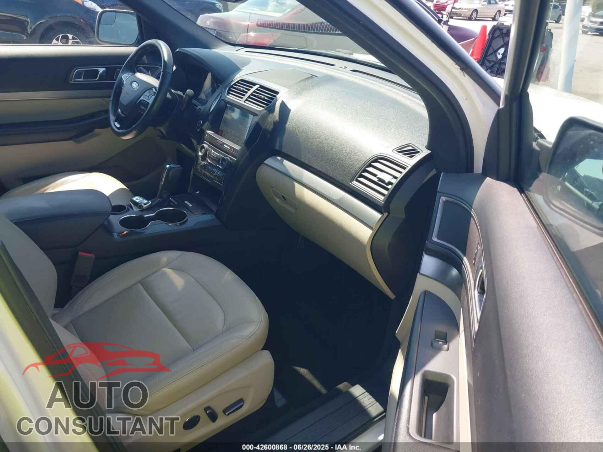 FORD EXPLORER 2018 - 1FM5K7D85JGB03413
