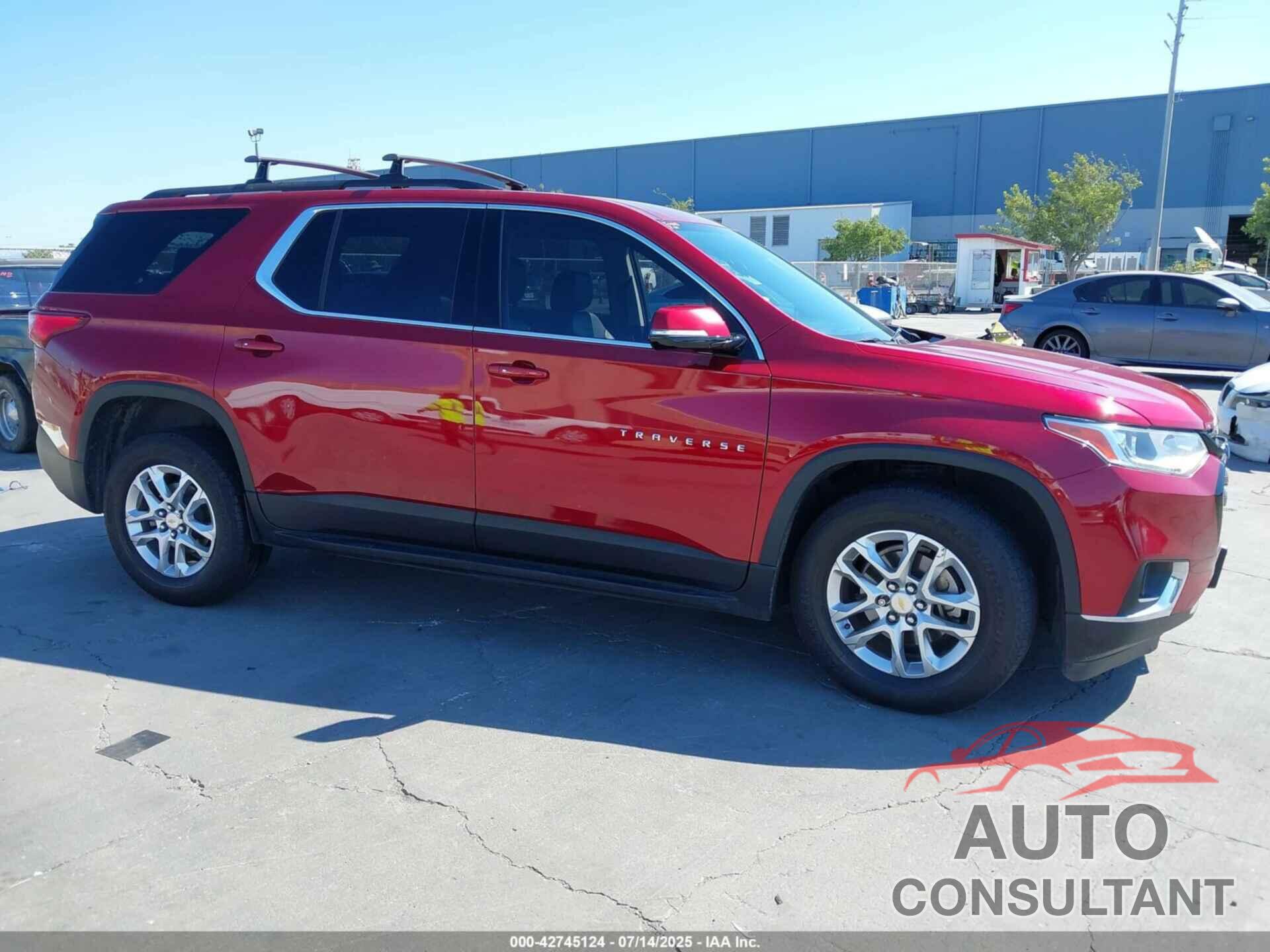 CHEVROLET TRAVERSE 2019 - 1GNERHKW2KJ123606