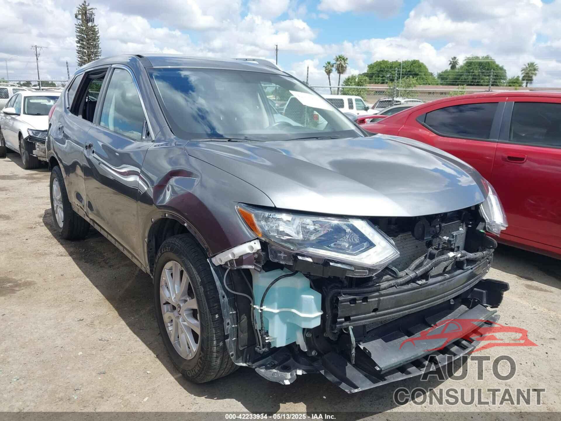 NISSAN ROGUE 2017 - KNMAT2MT5HP595944