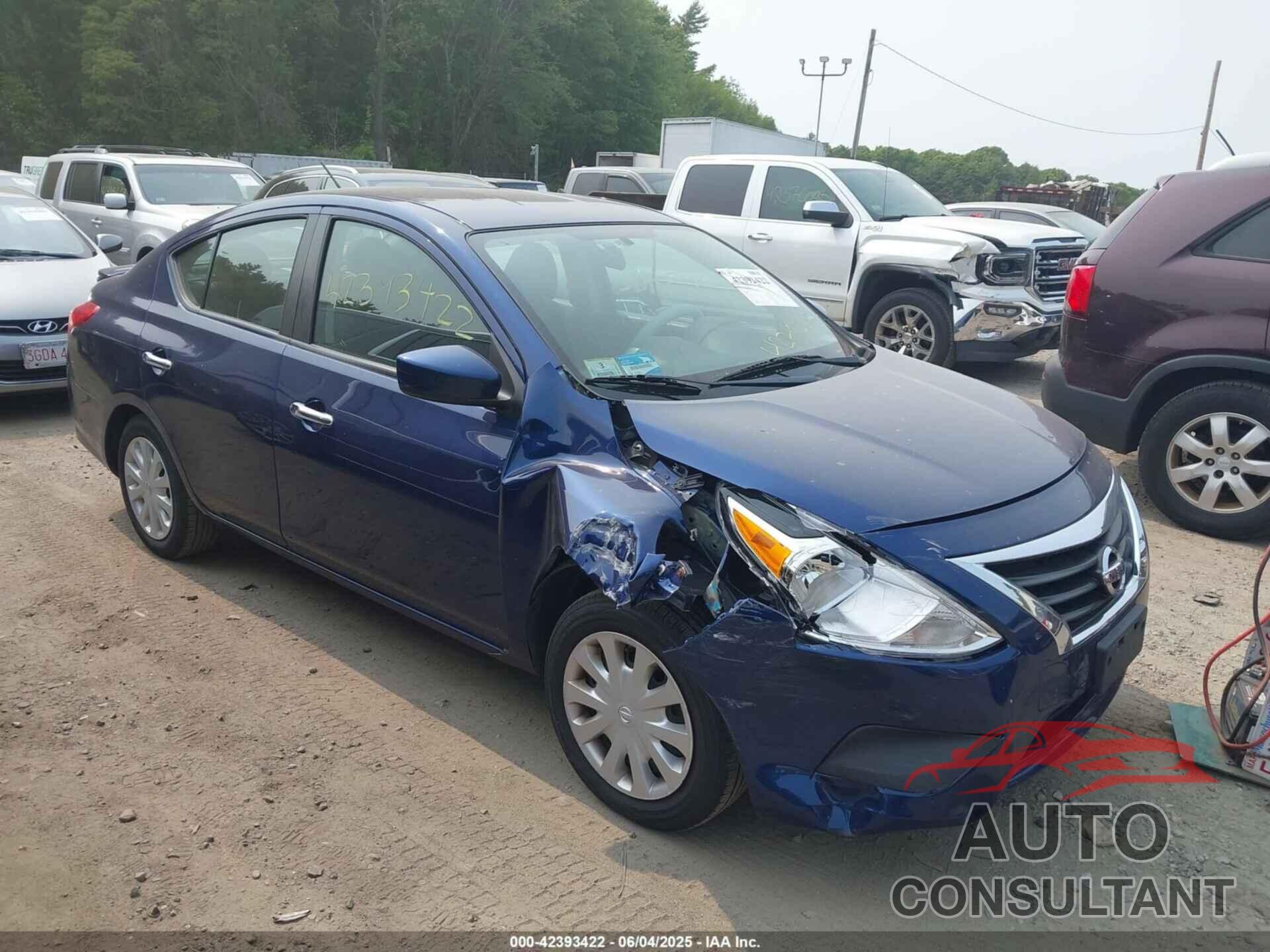 NISSAN VERSA 2019 - 3N1CN7AP7KL868301