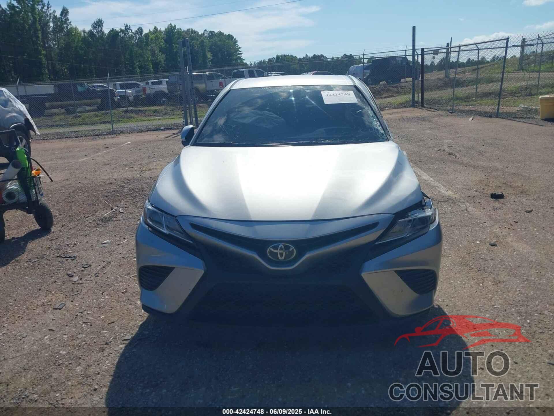 TOYOTA CAMRY 2020 - 4T1M11AK3LU988453