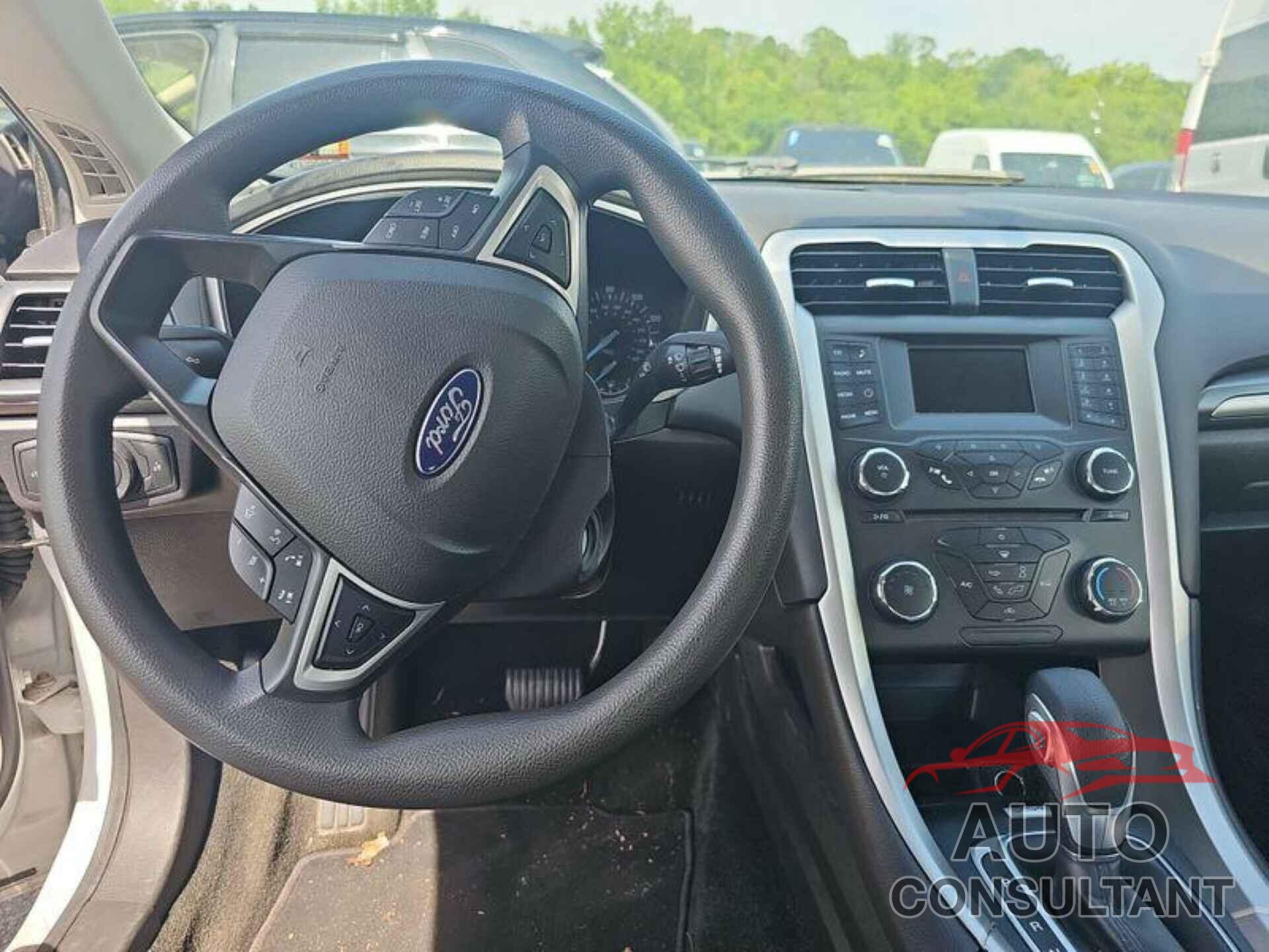 FORD FUSION 2016 - 3FA6P0G77GR359886