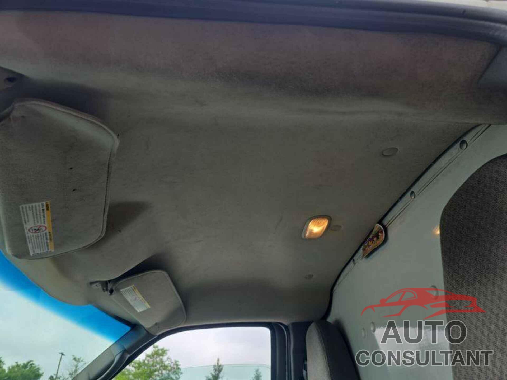 CHEVROLET EXPRESS CUTAWAY 2010 - 1GB9G5BG9A1155902