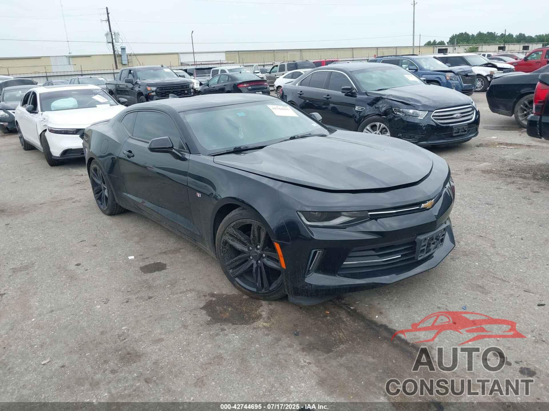 CHEVROLET CAMARO 2018 - 1G1FD1RS1J0154722
