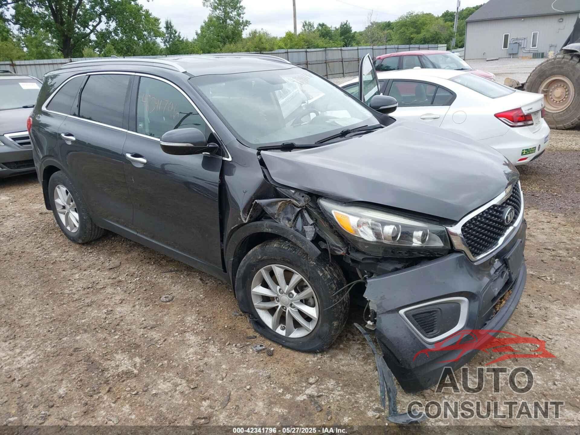 KIA SORENTO 2017 - 5XYPG4A33HG274938