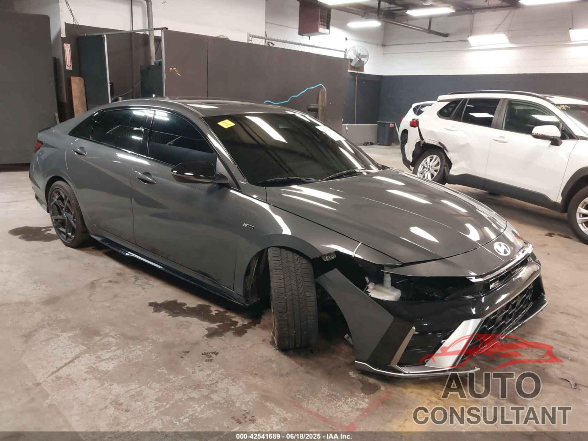 HYUNDAI ELANTRA 2024 - KMHLR4DF0RU738679