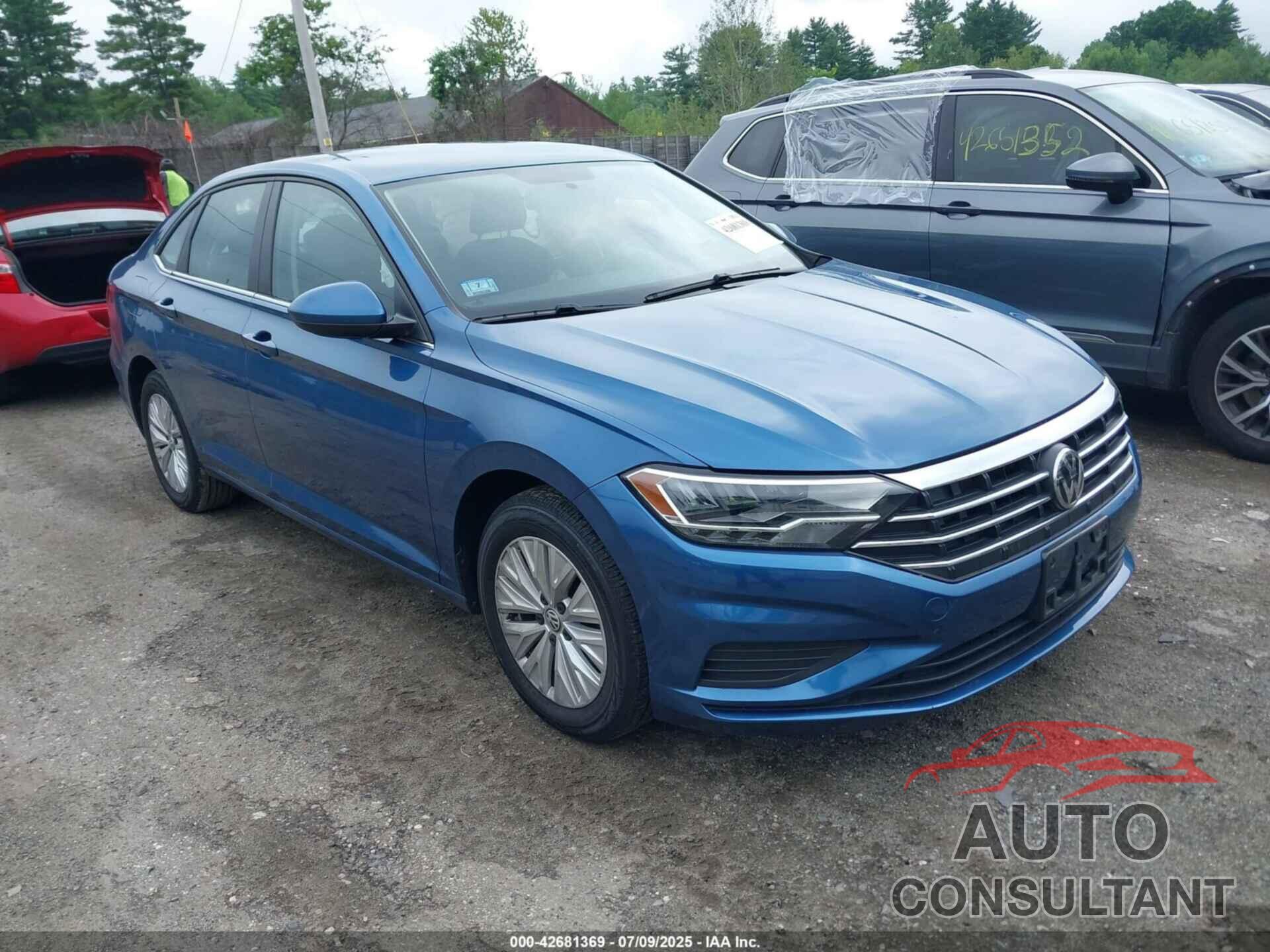 VOLKSWAGEN JETTA 2019 - 3VWC57BU3KM040366