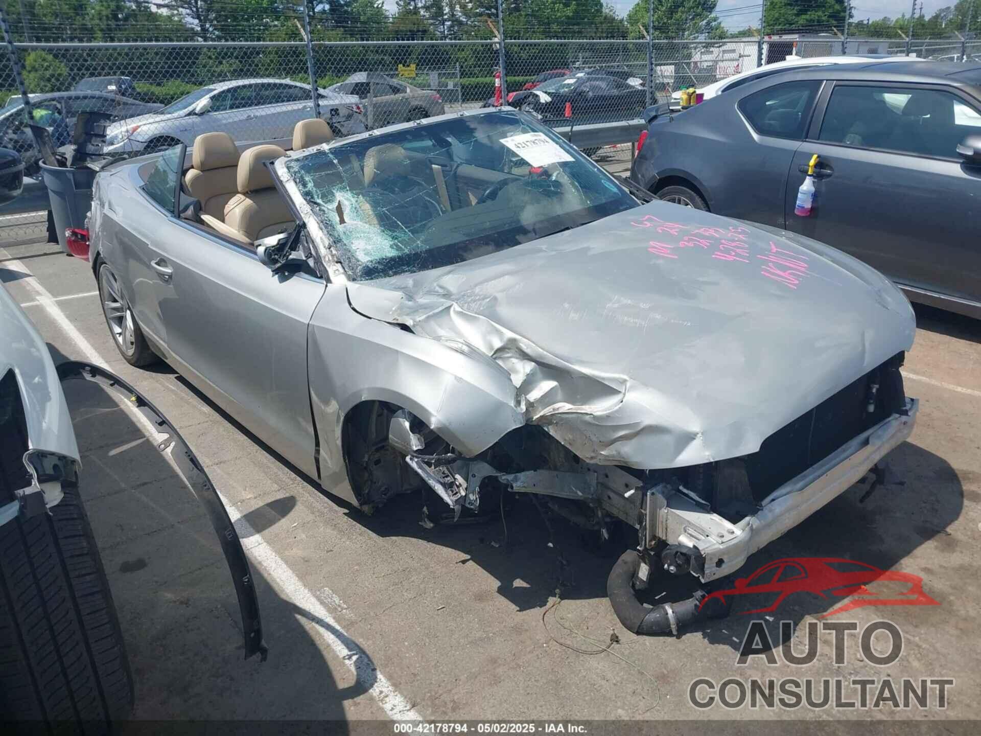 AUDI A5 2014 - WAULFAFH6EN003233