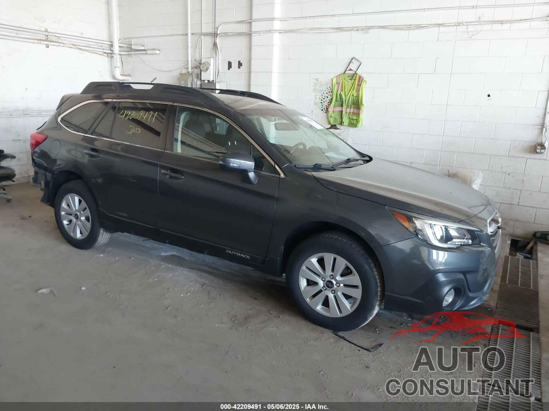 SUBARU OUTBACK 2019 - 4S4BSAHC0K3259348