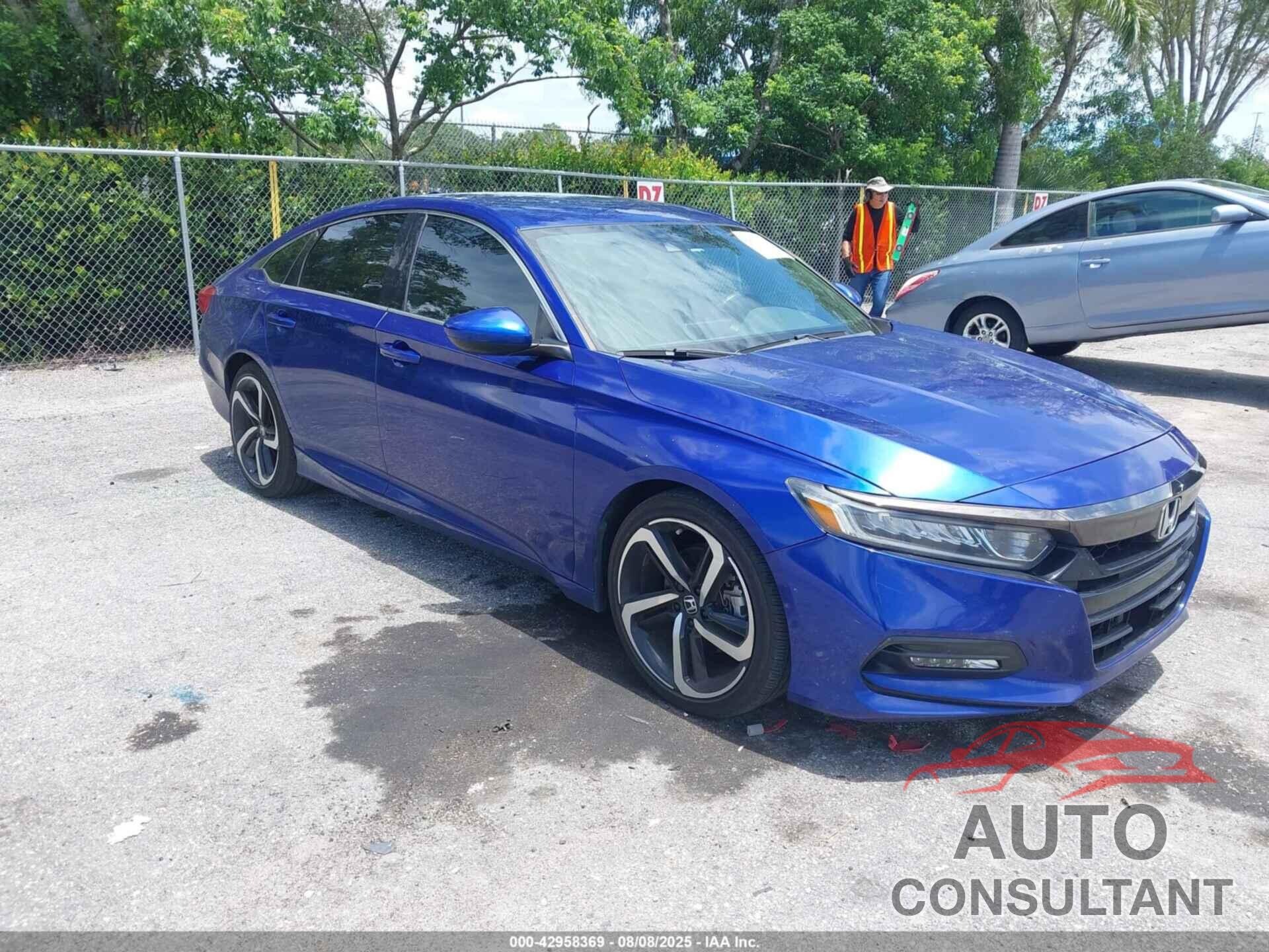 HONDA ACCORD 2018 - 1HGCV1E36JA105730