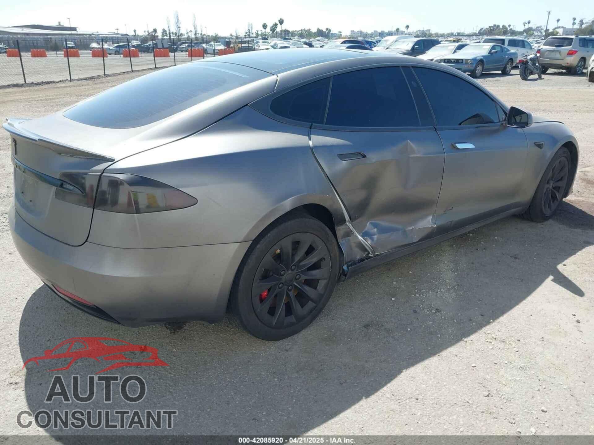 TESLA MODEL S 2016 - 5YJSA1E48GF171355