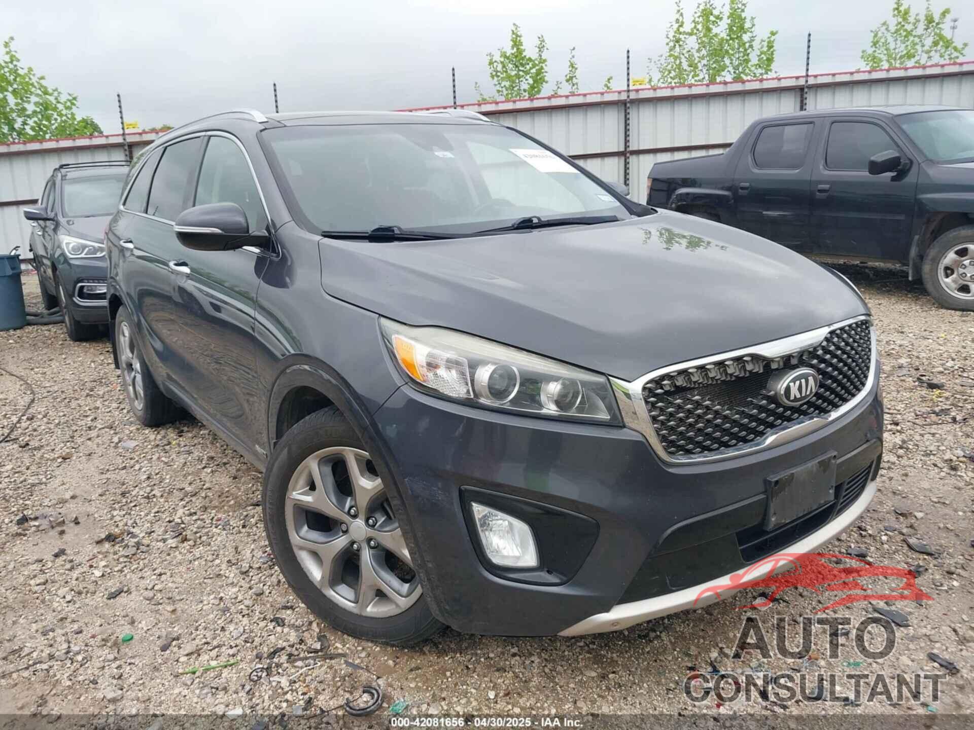 KIA SORENTO 2017 - 5XYPKDA52HG338256