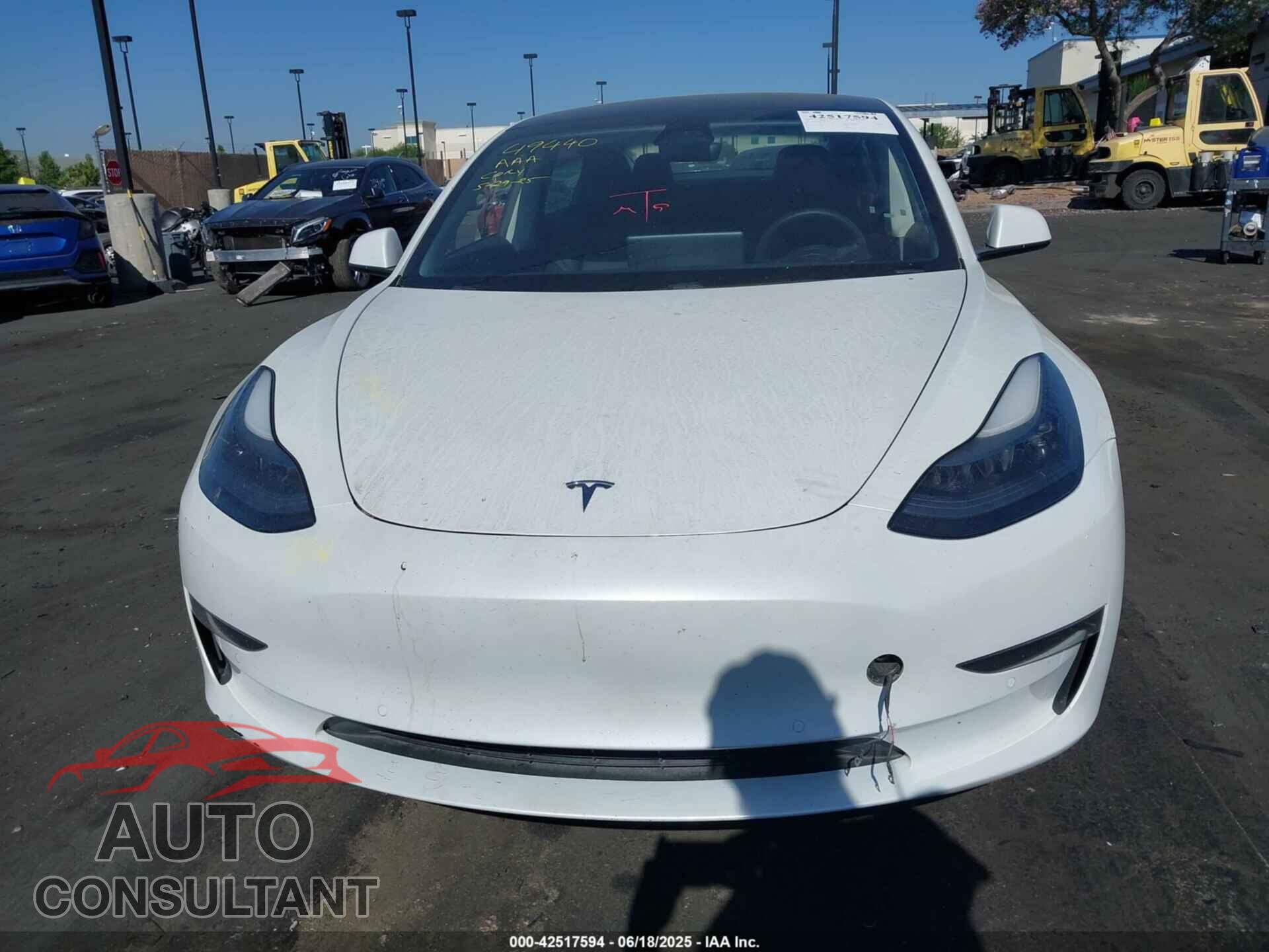 TESLA MODEL 3 2021 - 5YJ3E1EA0MF076363