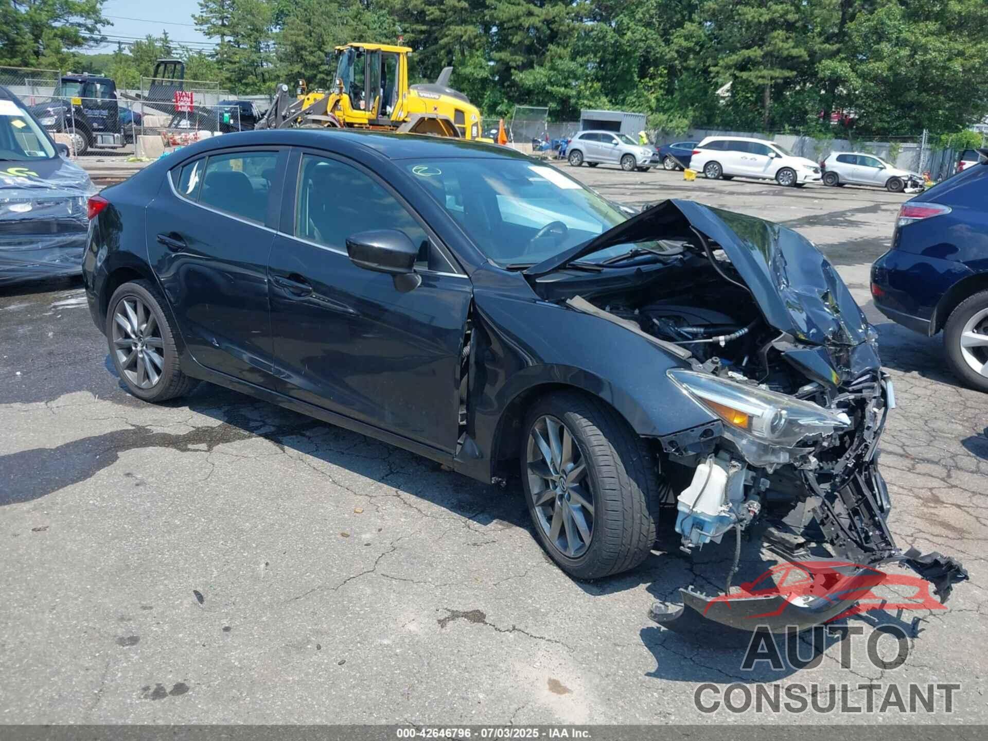 MAZDA MAZDA3 2018 - 3MZBN1W37JM178078