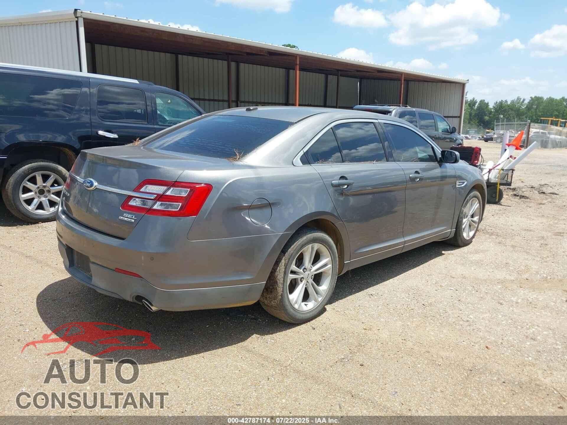 FORD TAURUS 2013 - 1FAHP2E87DG112452