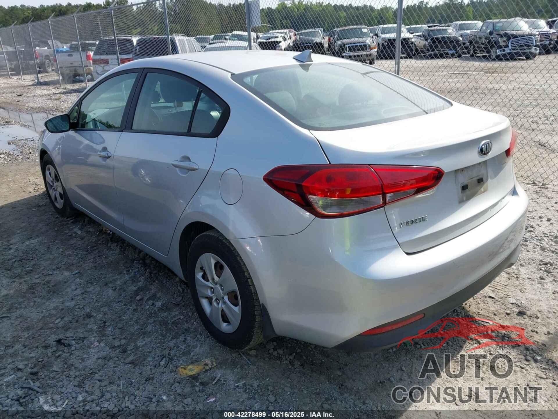 KIA FORTE 2017 - 3KPFK4A72HE097728
