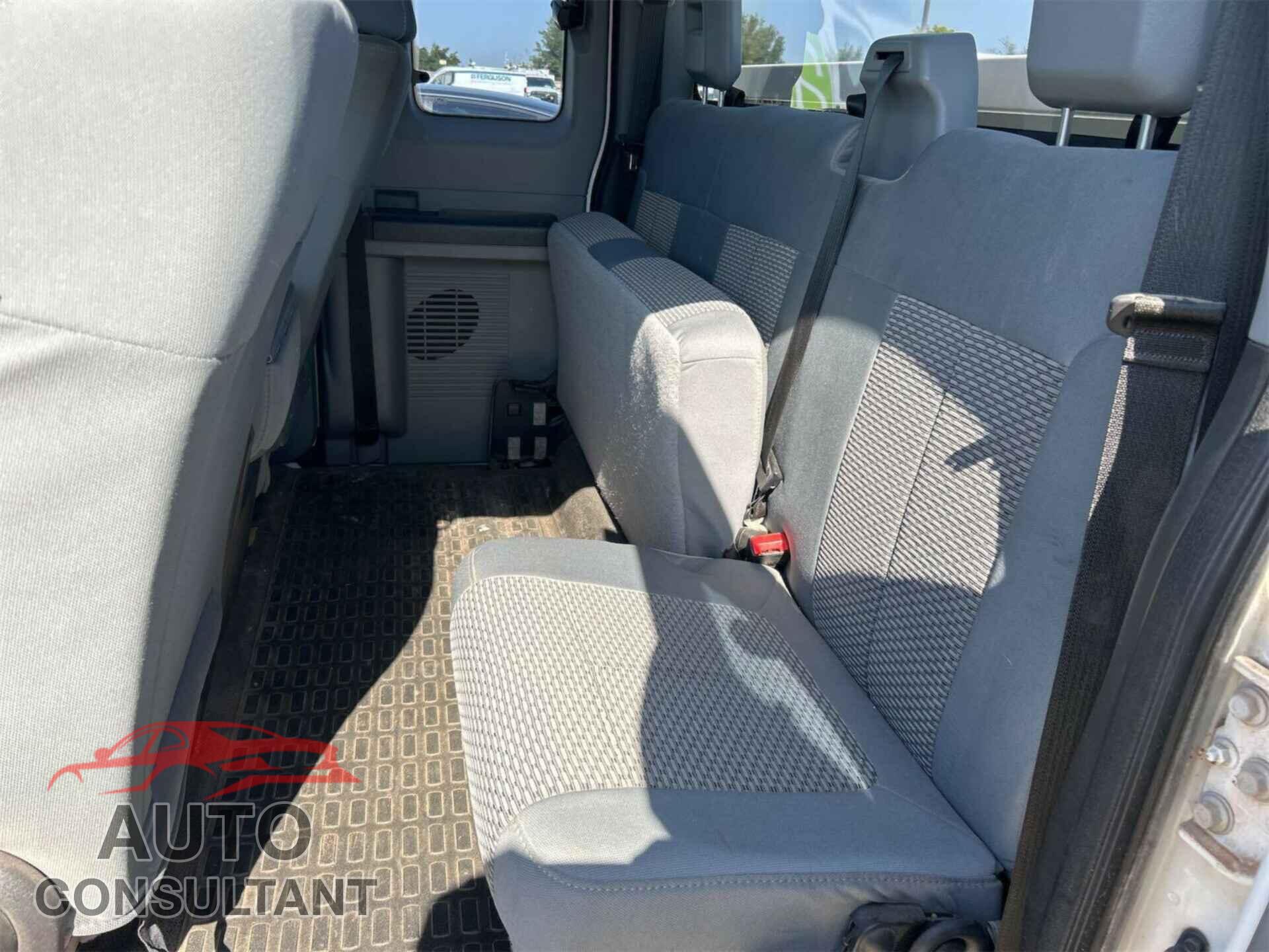 FORD F-250 2015 - 1FT7X2B60FEB82995