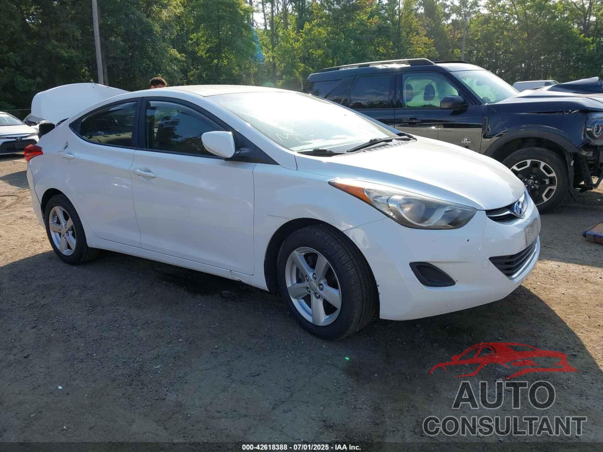 HYUNDAI ELANTRA 2011 - 5NPDH4AE8BH054714