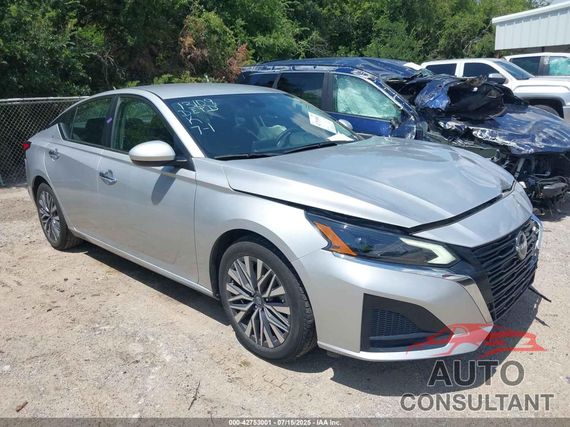 NISSAN ALTIMA 2023 - 1N4BL4DV7PN332565