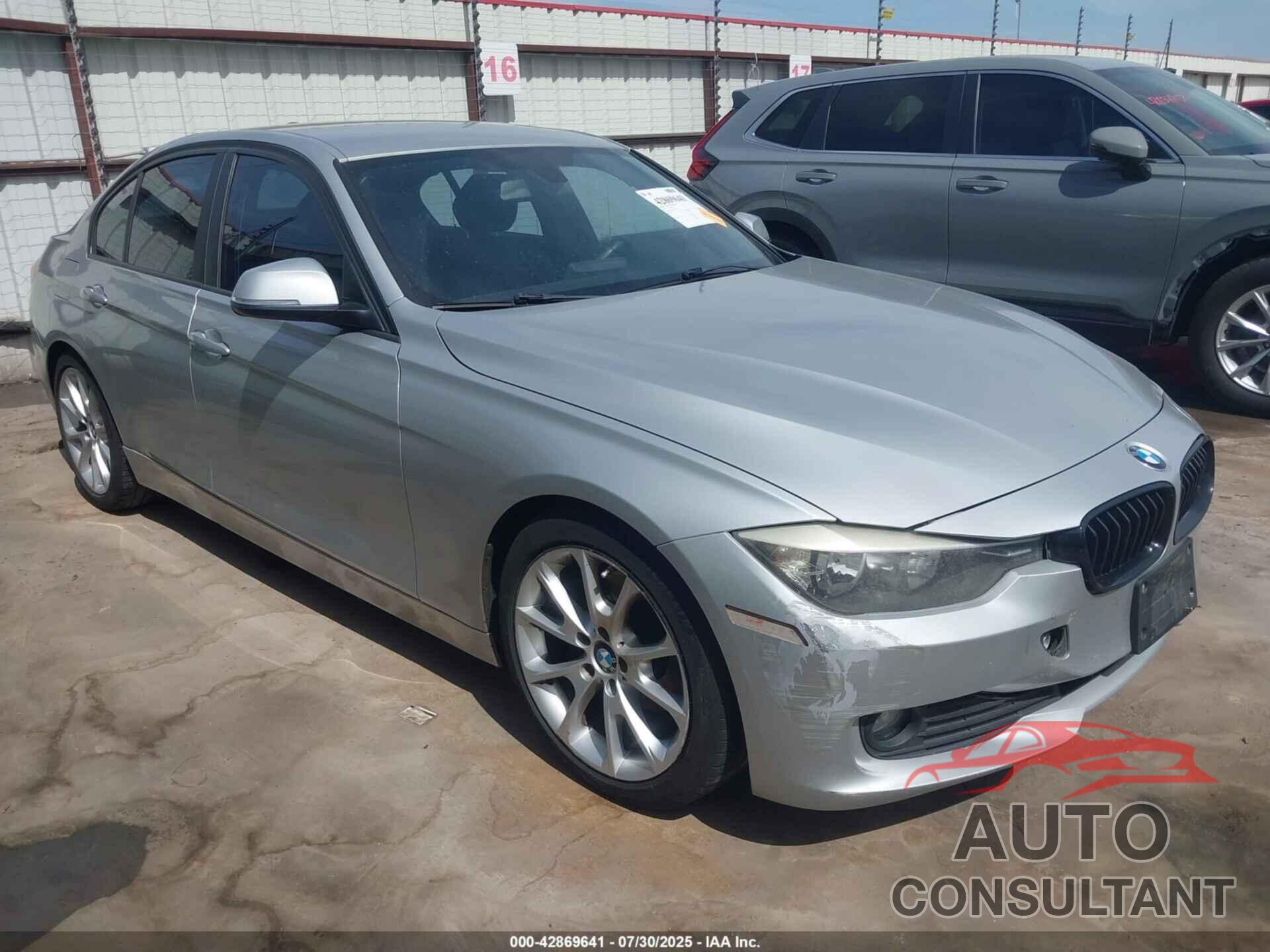 BMW 320I 2014 - WBA3B1G52ENT01066