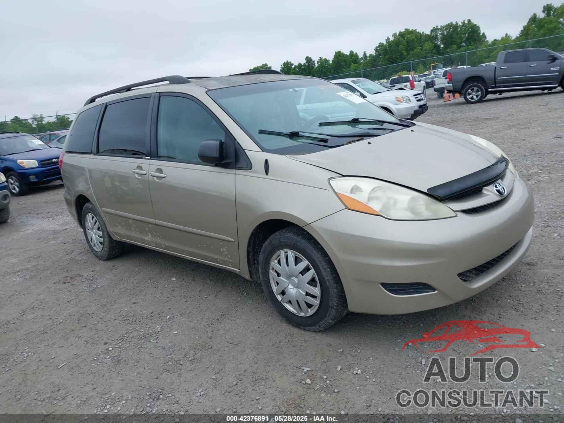TOYOTA SIENNA 2010 - 5TDKK4CC5AS299404