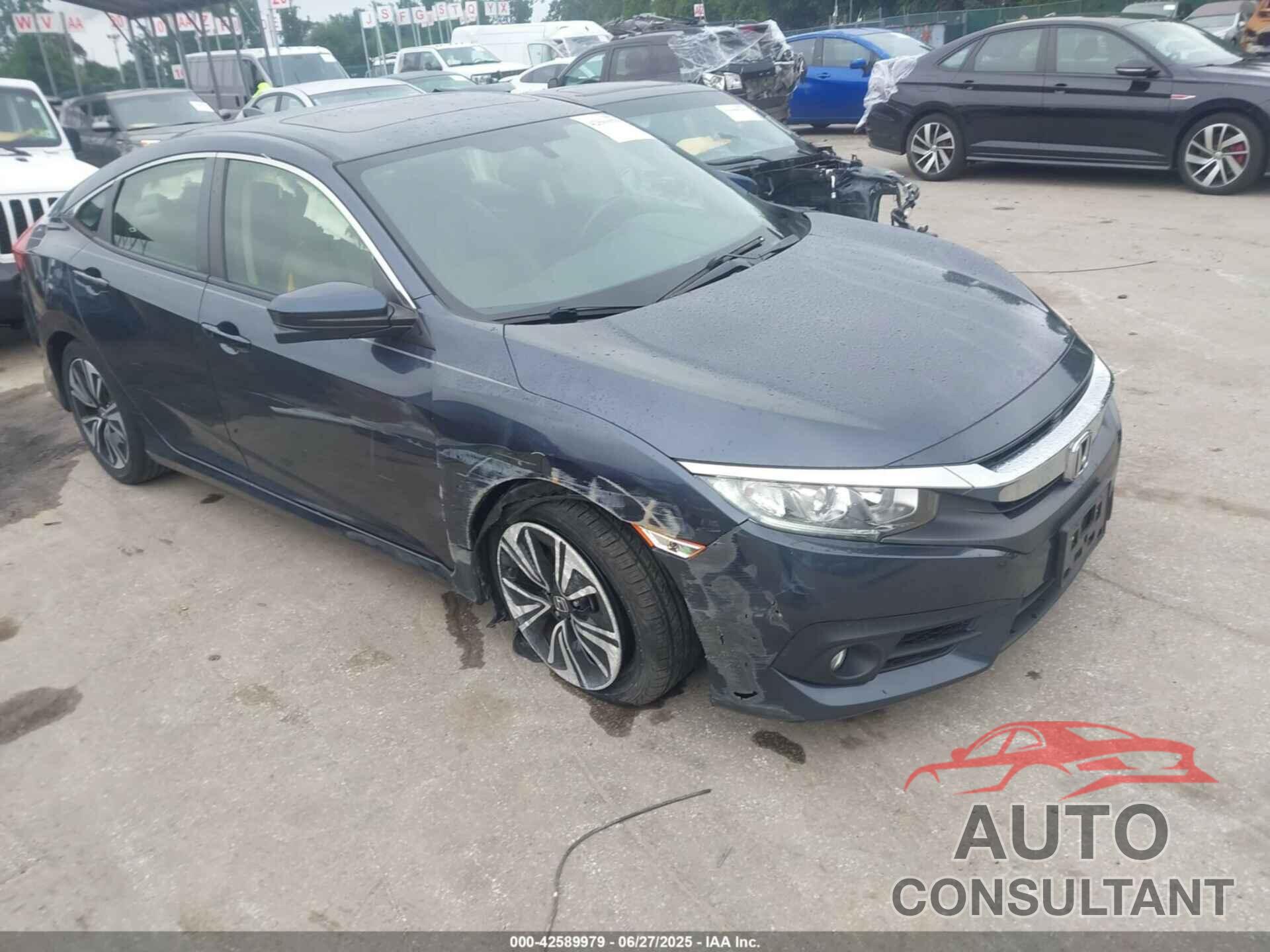 HONDA CIVIC 2018 - JHMFC1F72JX032323