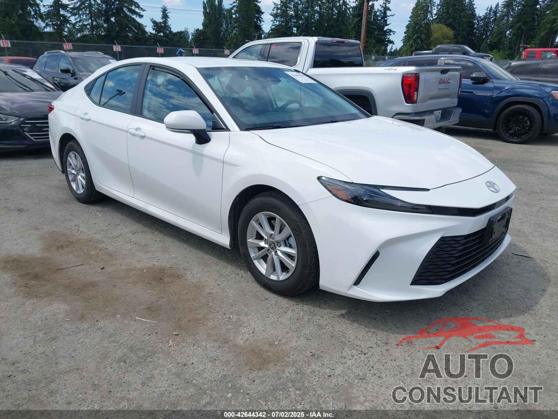TOYOTA CAMRY 2025 - 4T1DAACK0SU104187