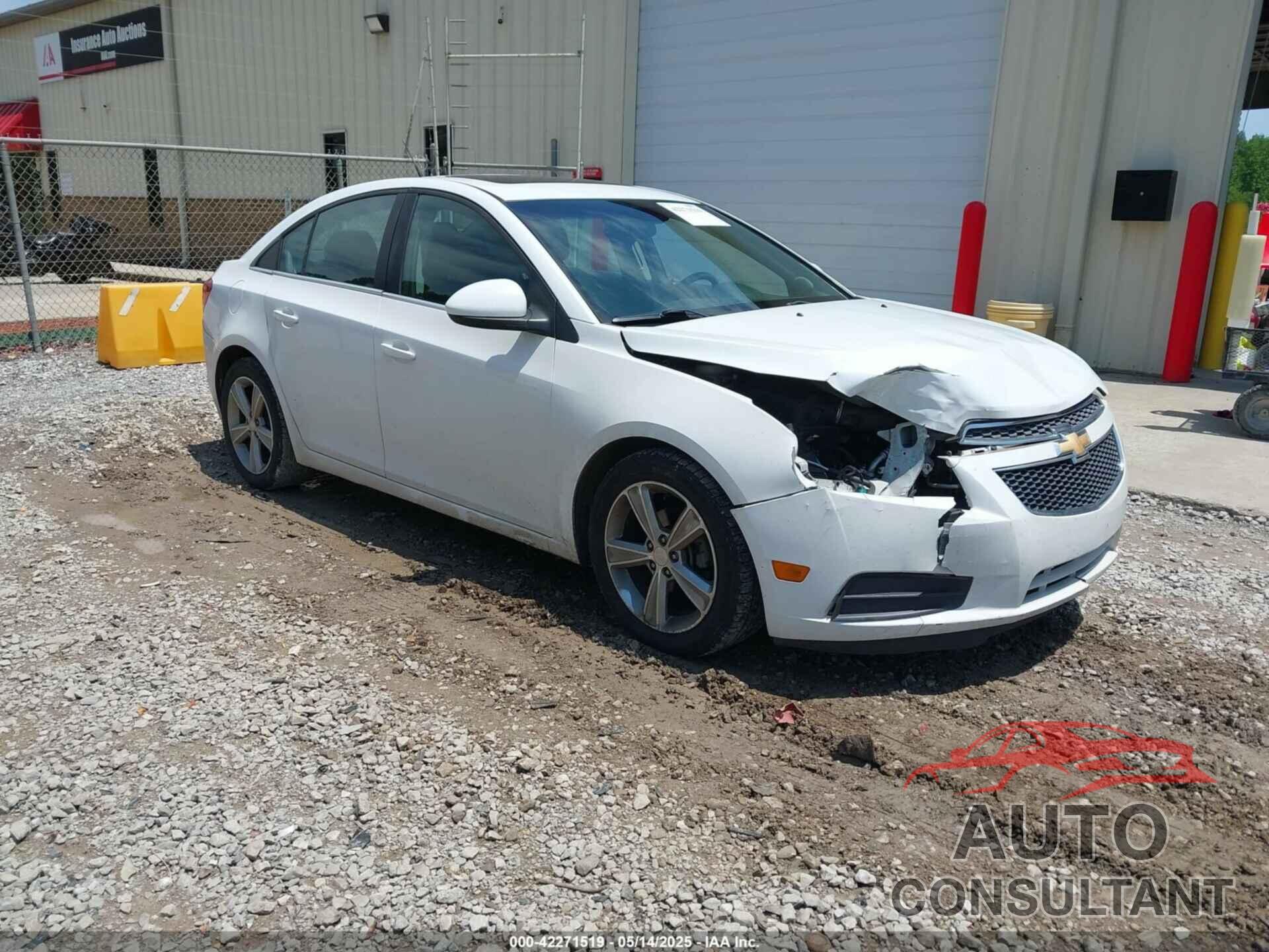 CHEVROLET CRUZE 2014 - 1G1PE5SB7E7115794