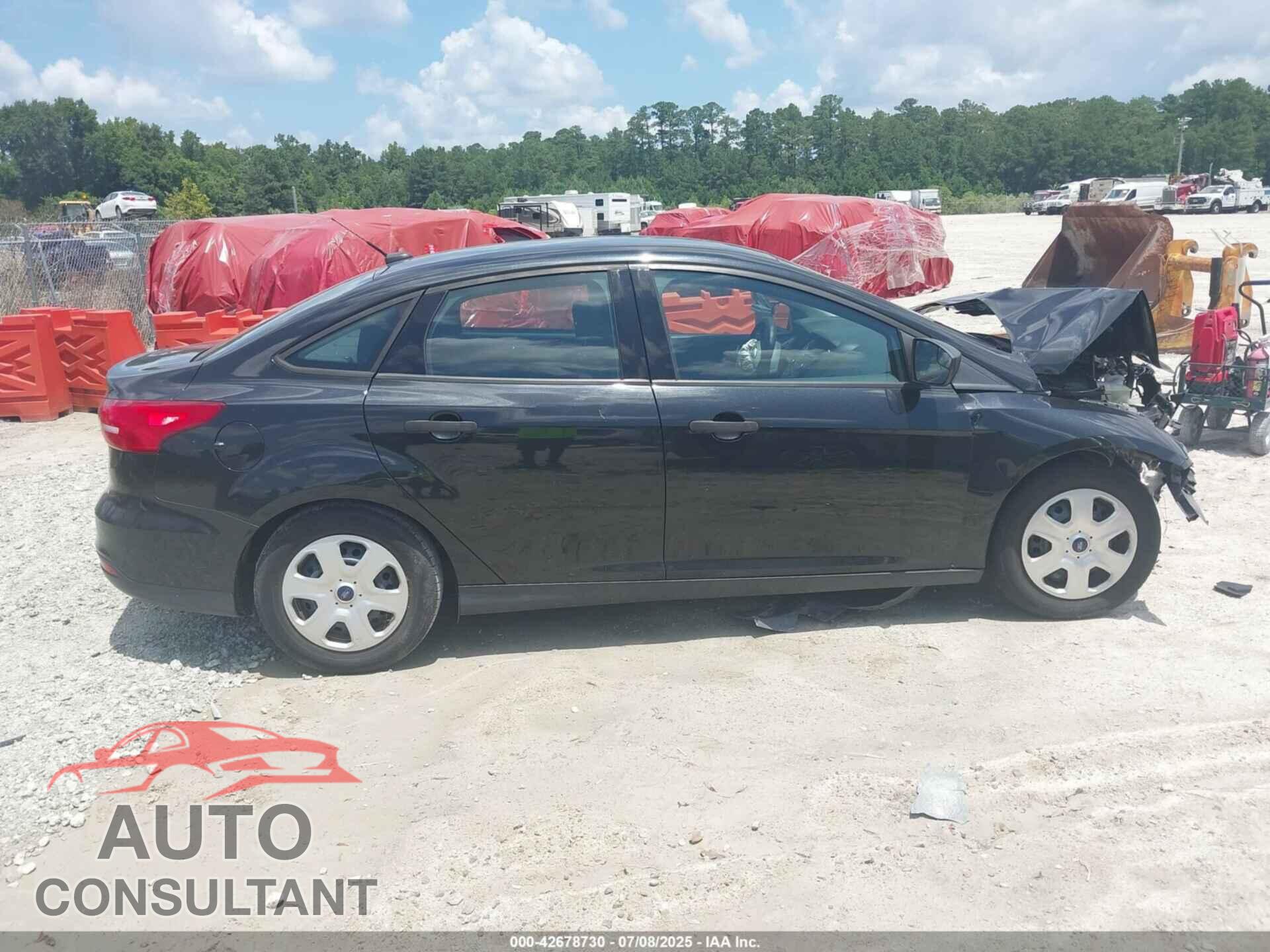 FORD FOCUS 2015 - 1FADP3E29FL354508