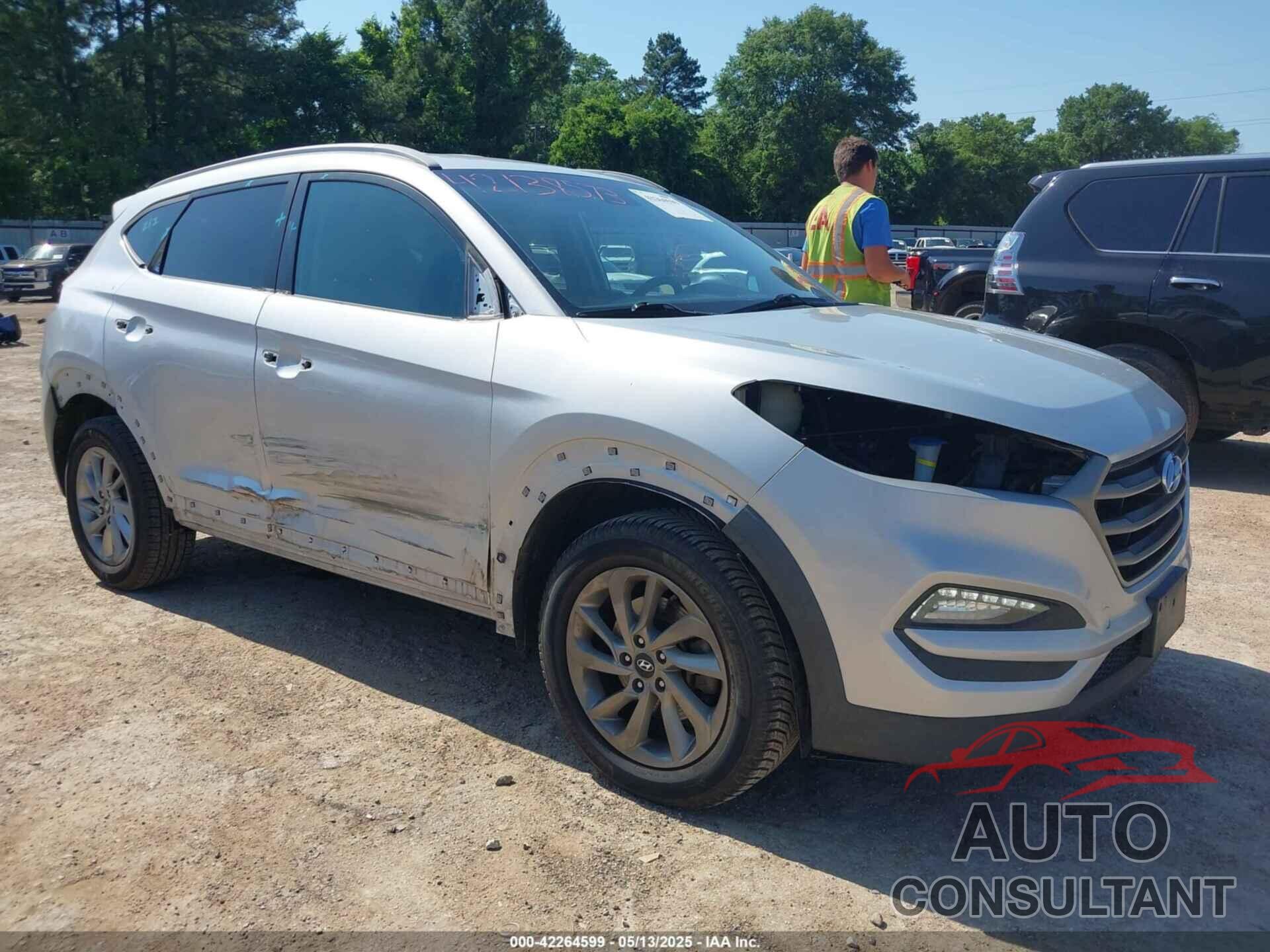 HYUNDAI TUCSON 2016 - KM8J33A46GU123508