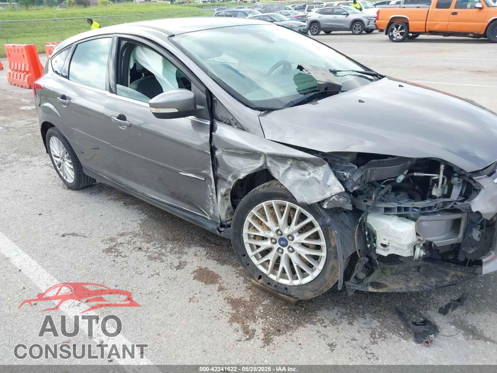 FORD FOCUS 2012 - 1FAHP3M21CL414196